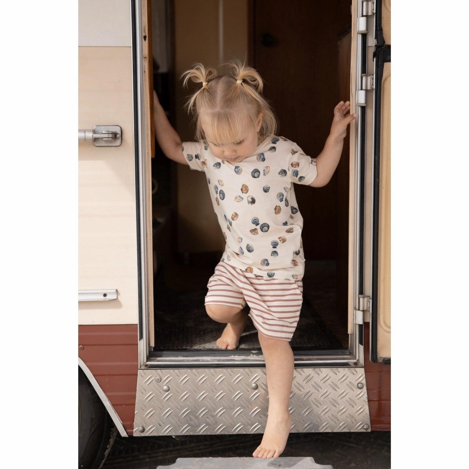 Petit Piao Withered Rose Shorts Sum Printed Rubberized Waist Grip