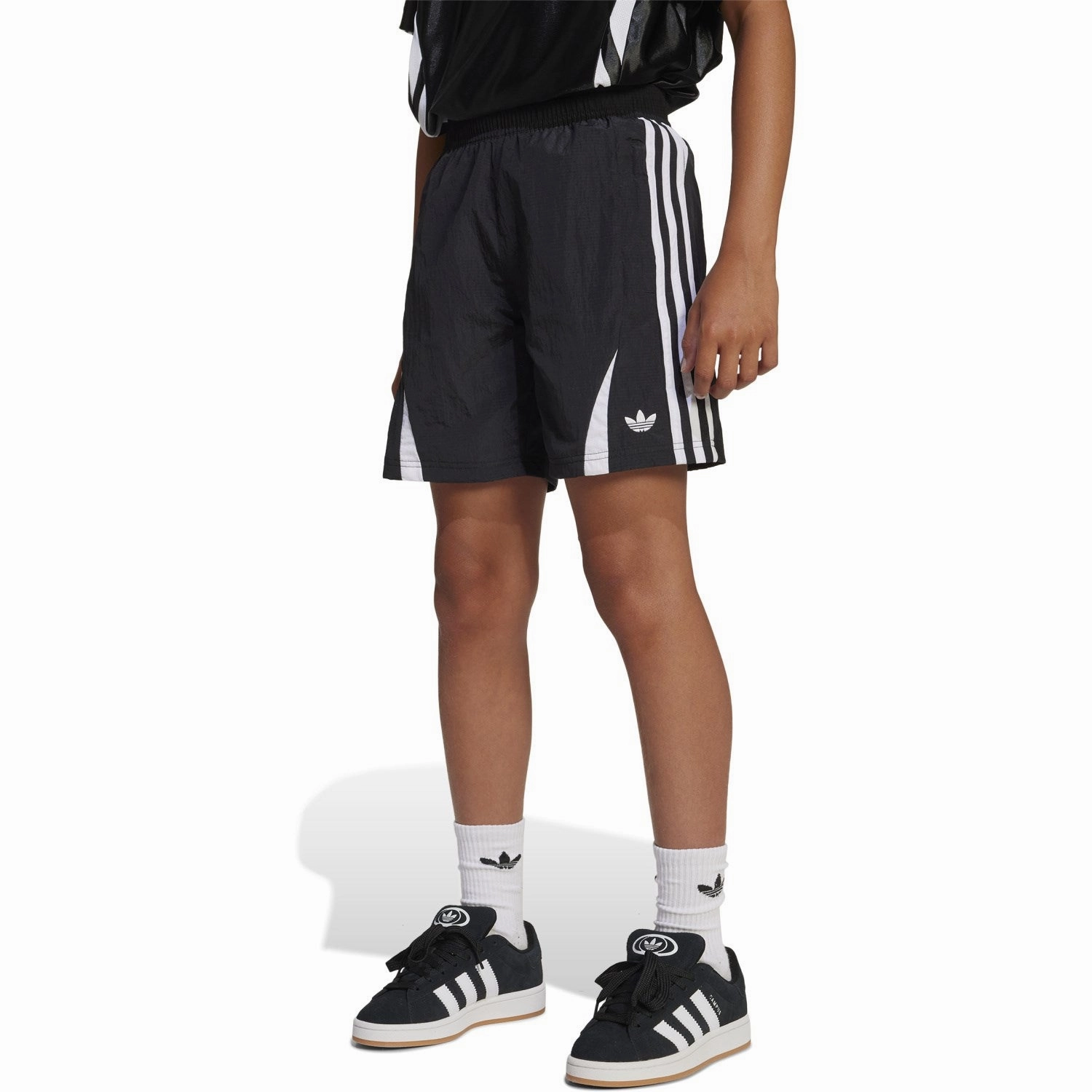 Chill Look adidas Originals Black Woven Shorts