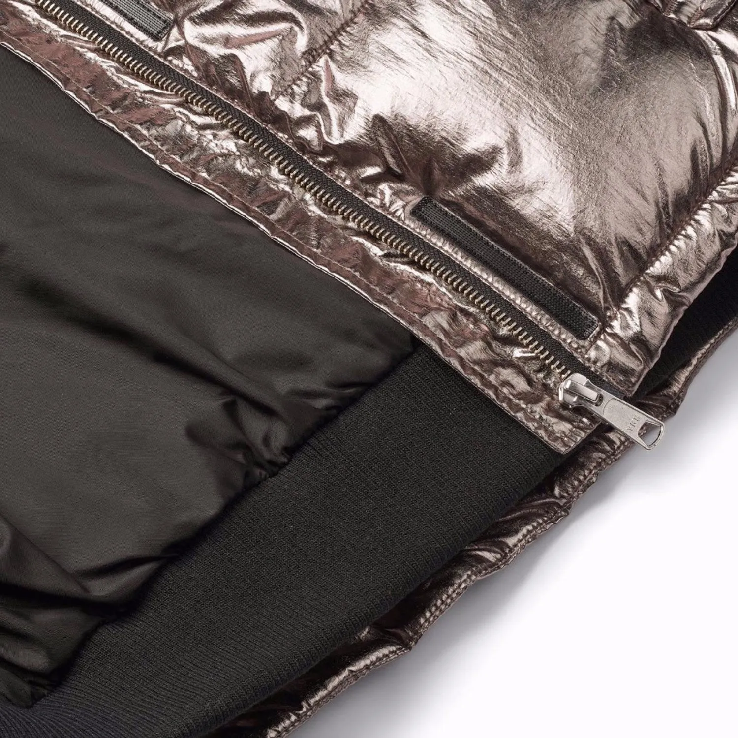 Articulated Elbows beach scene Molo Warm Silver Hansine Jacket