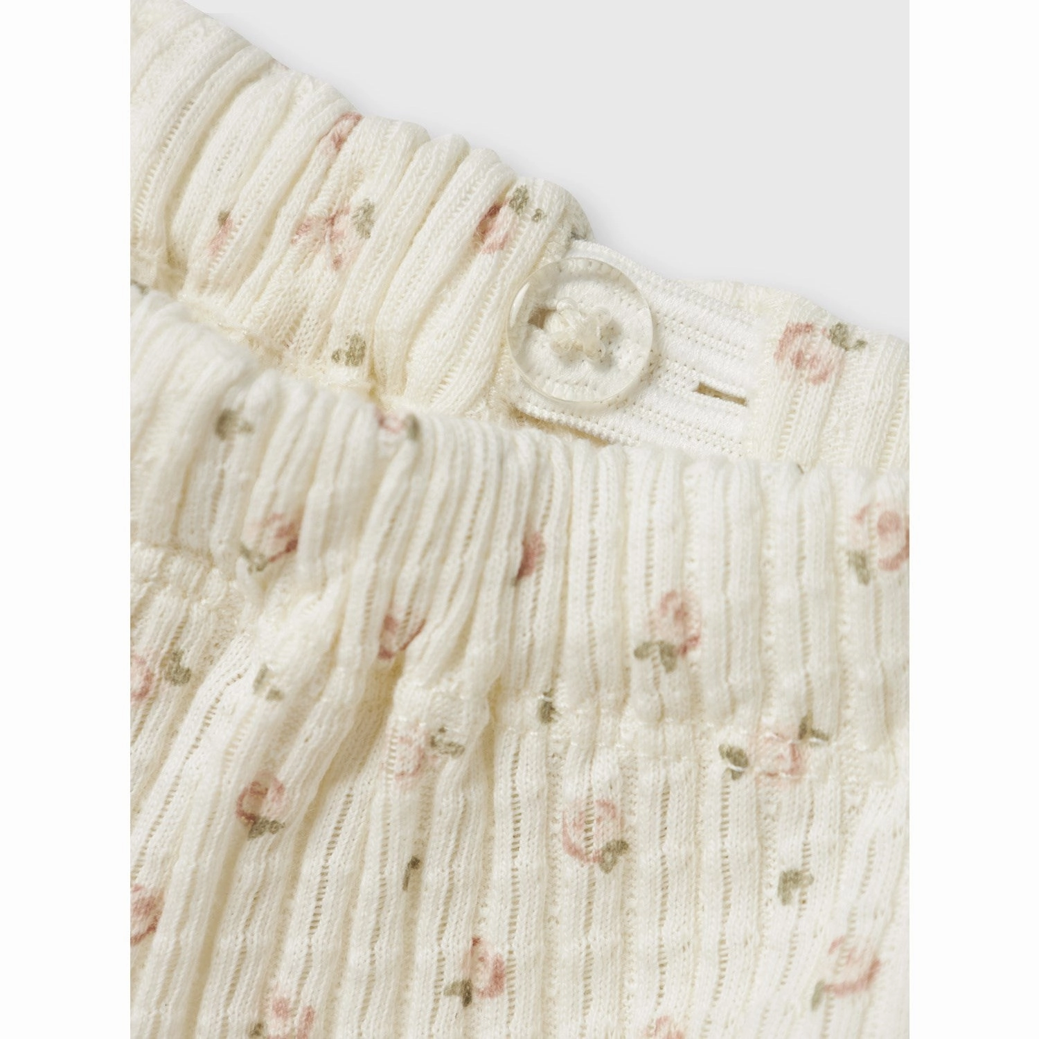 Skinny Fit Lil'Atelier Coconut Milk Hulla Hua Shorts