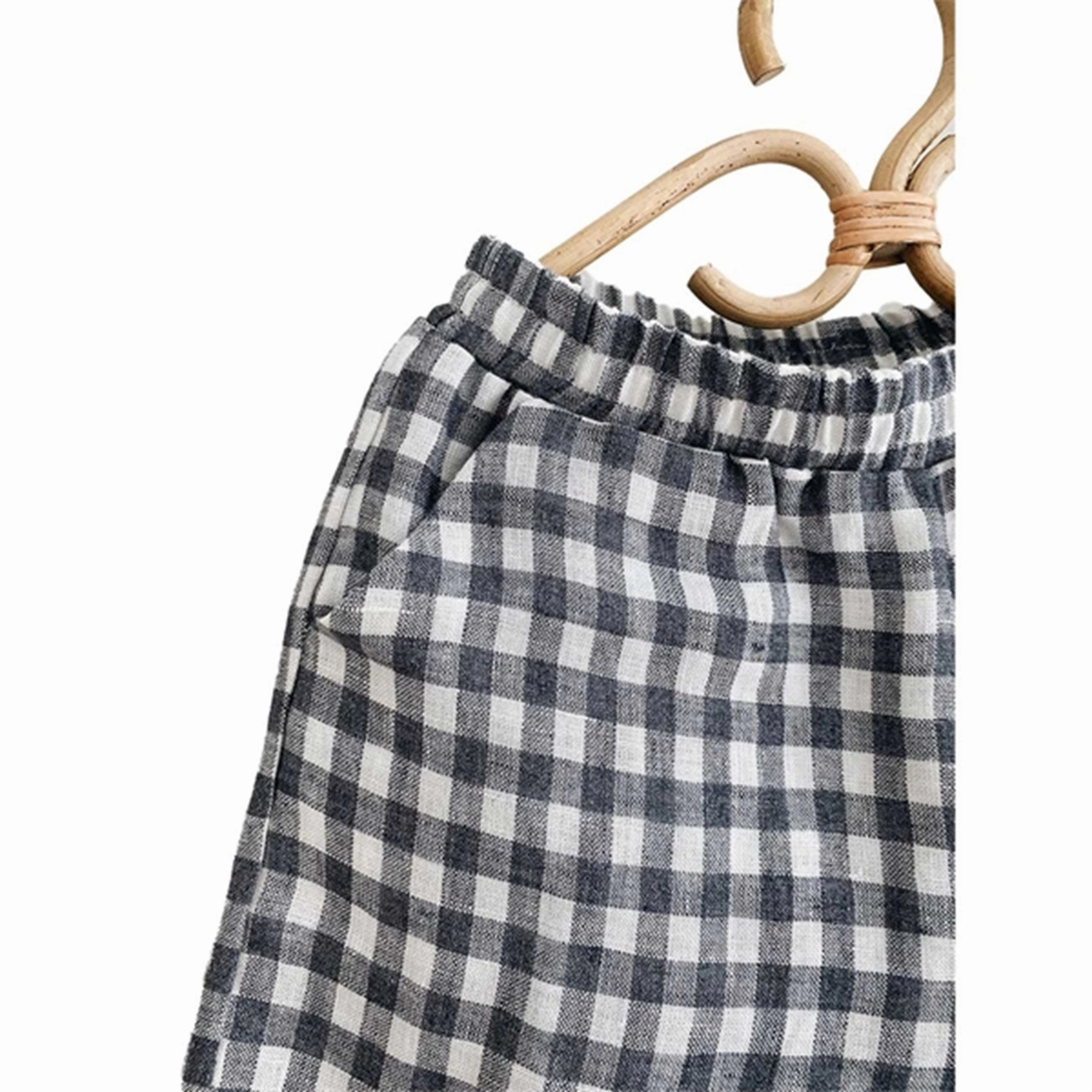 Secure Zipper Closure lalaby Elephant Check Andrea Shorts