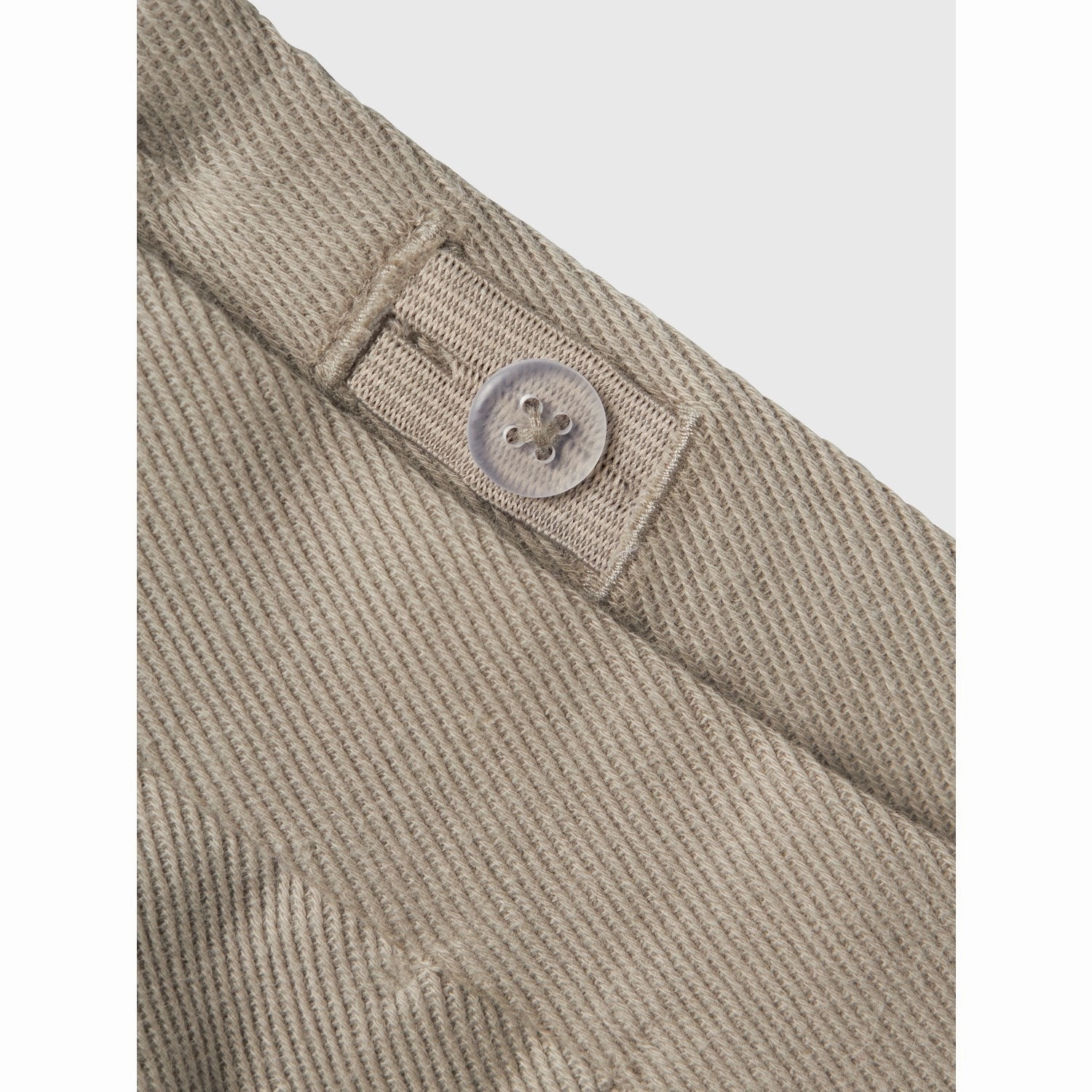 Lil'Atelier Mourning Dove Kaleo Shorts Elastic Waistband Design