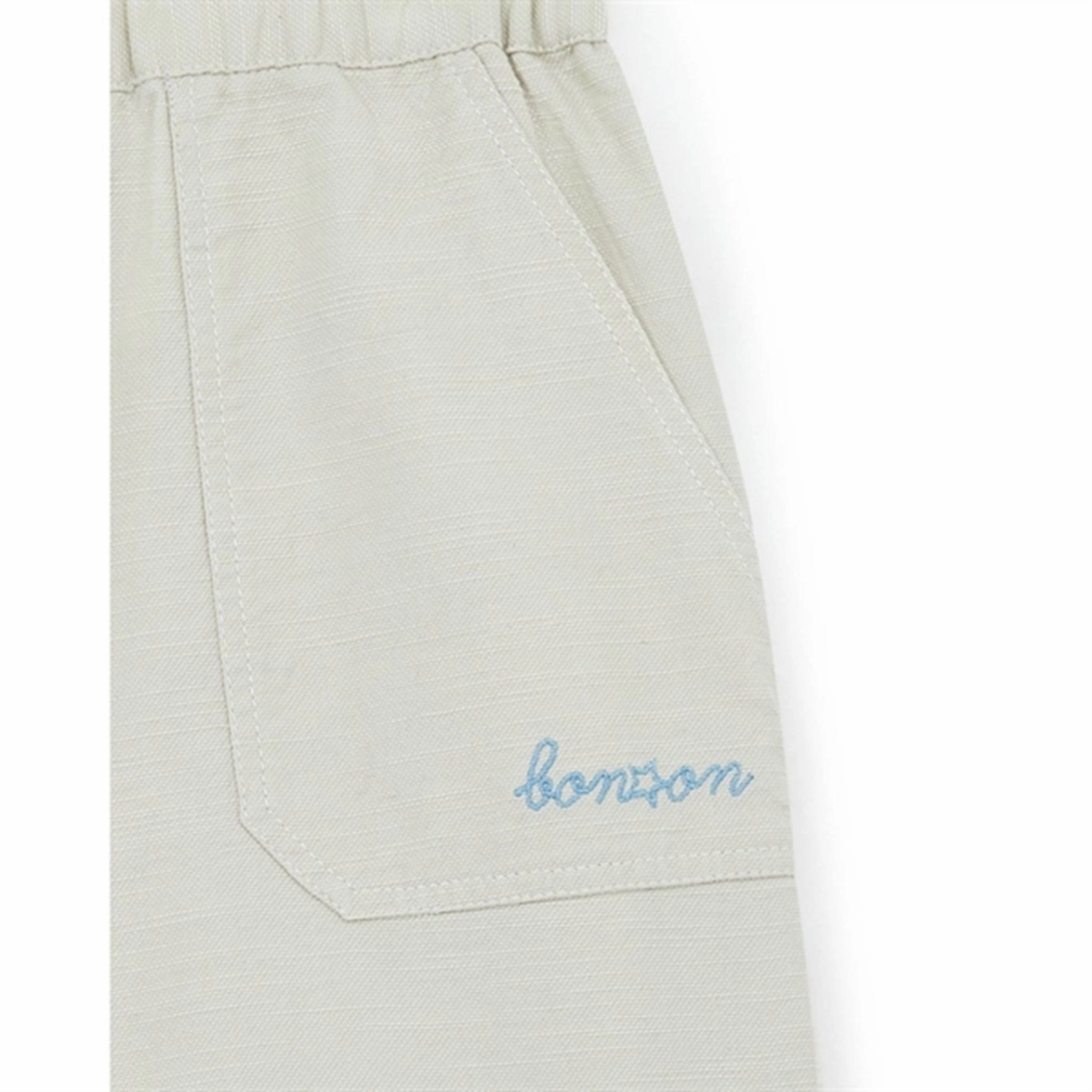 date night look BONTON Beige Galet Shorts