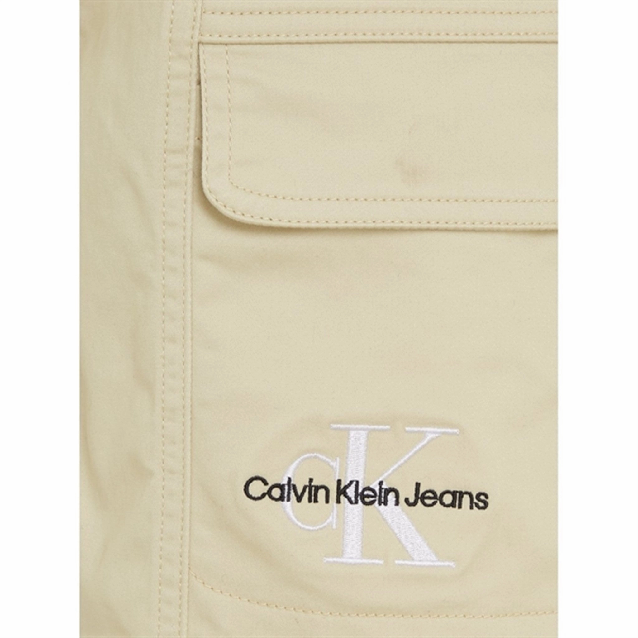 FlexibleMobility Calvin Klein Sateen Cargo Shorts Green Haze