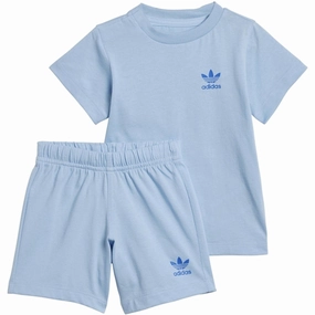 Relaxed Design All Day Comfort Fit adidas Originals Light Blue Shorts Tee Set