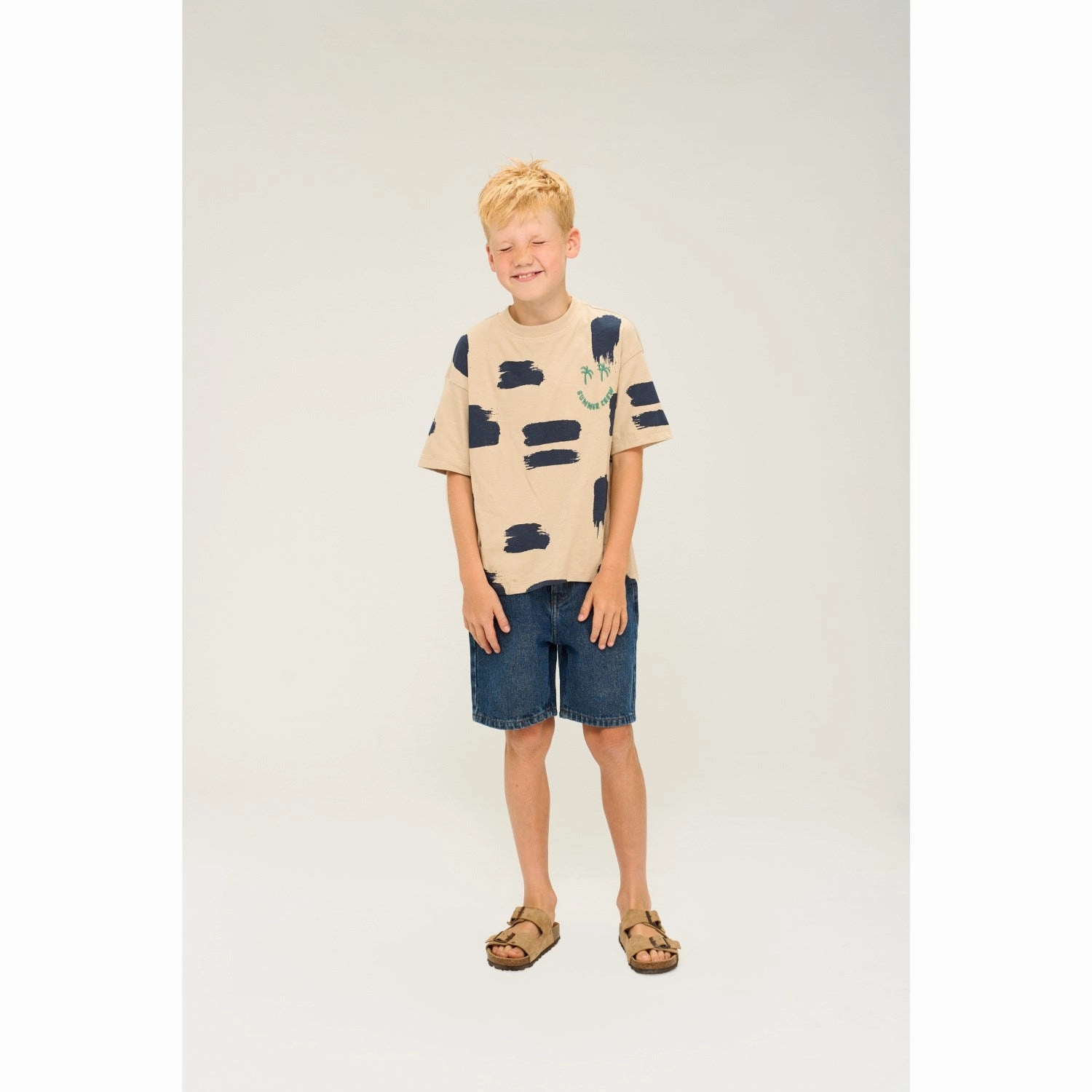 The New Medium Blue Denim Re:turn Loose Fit Shorts Ergonomic Panel Design basketball clothing