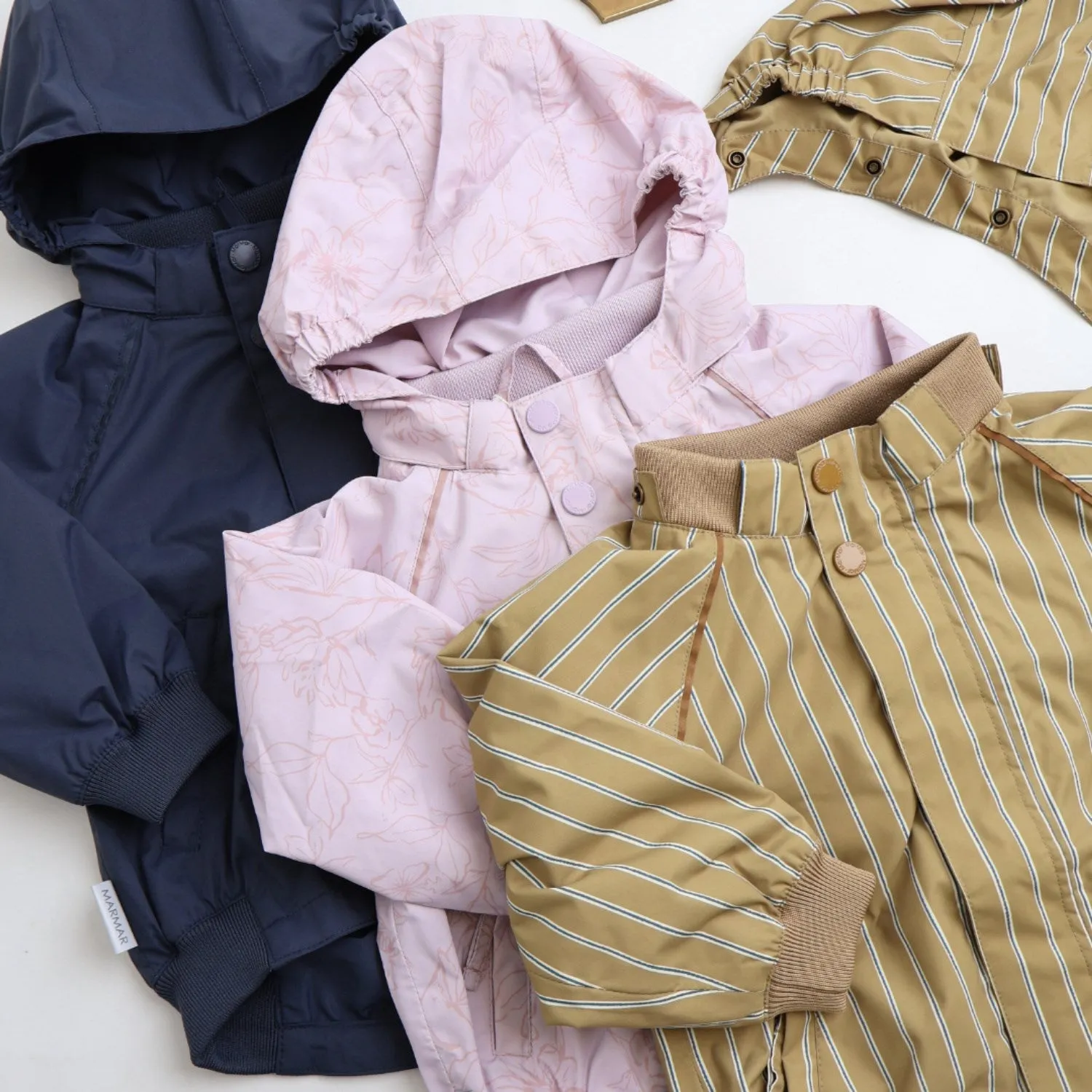 Explain MarMar Tech. Summer Outerwear Clover Meadow Oda Jacket Outerwear