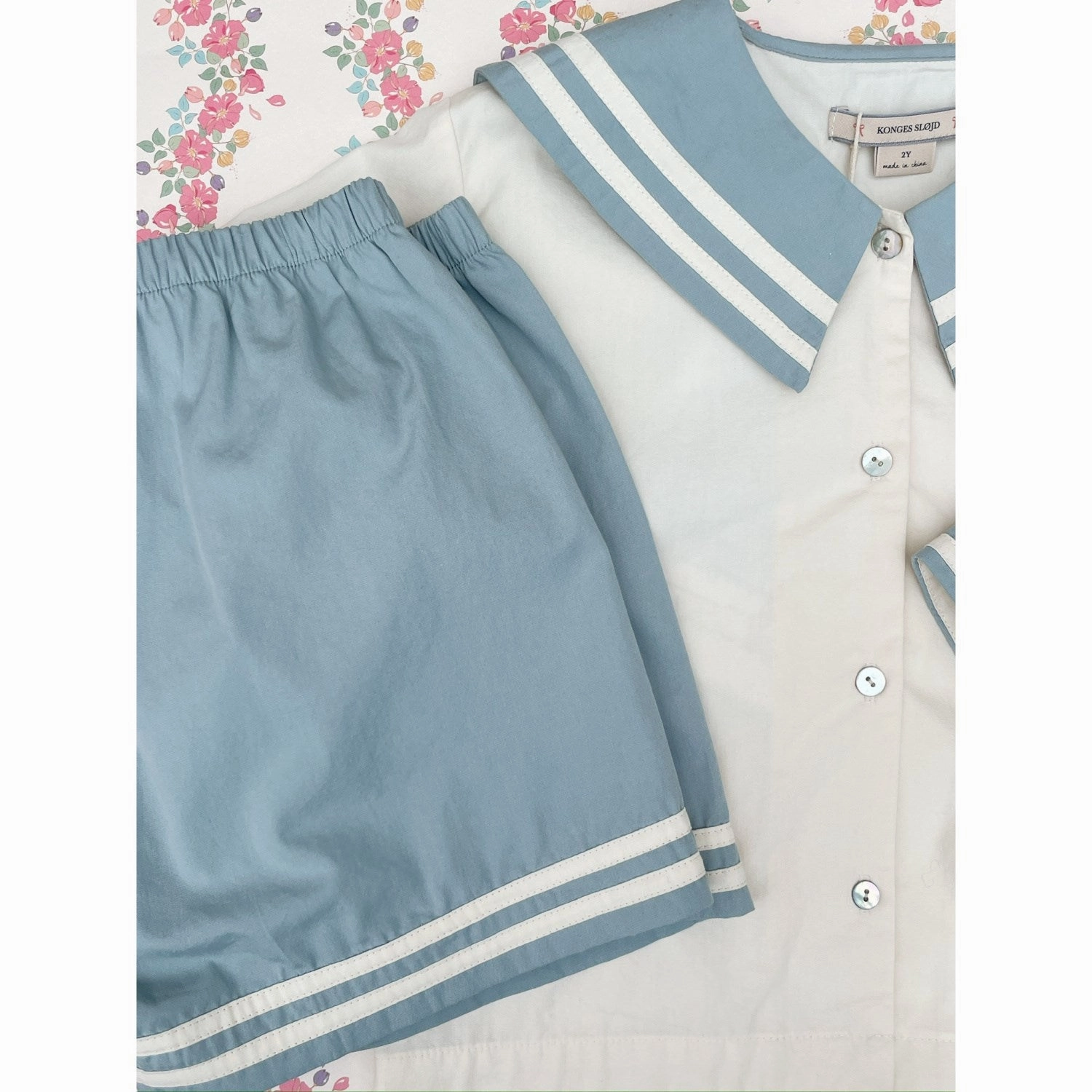 Konges Sl?jd Ashley Blue Celebration Sailor Shorts GOTS cardigan