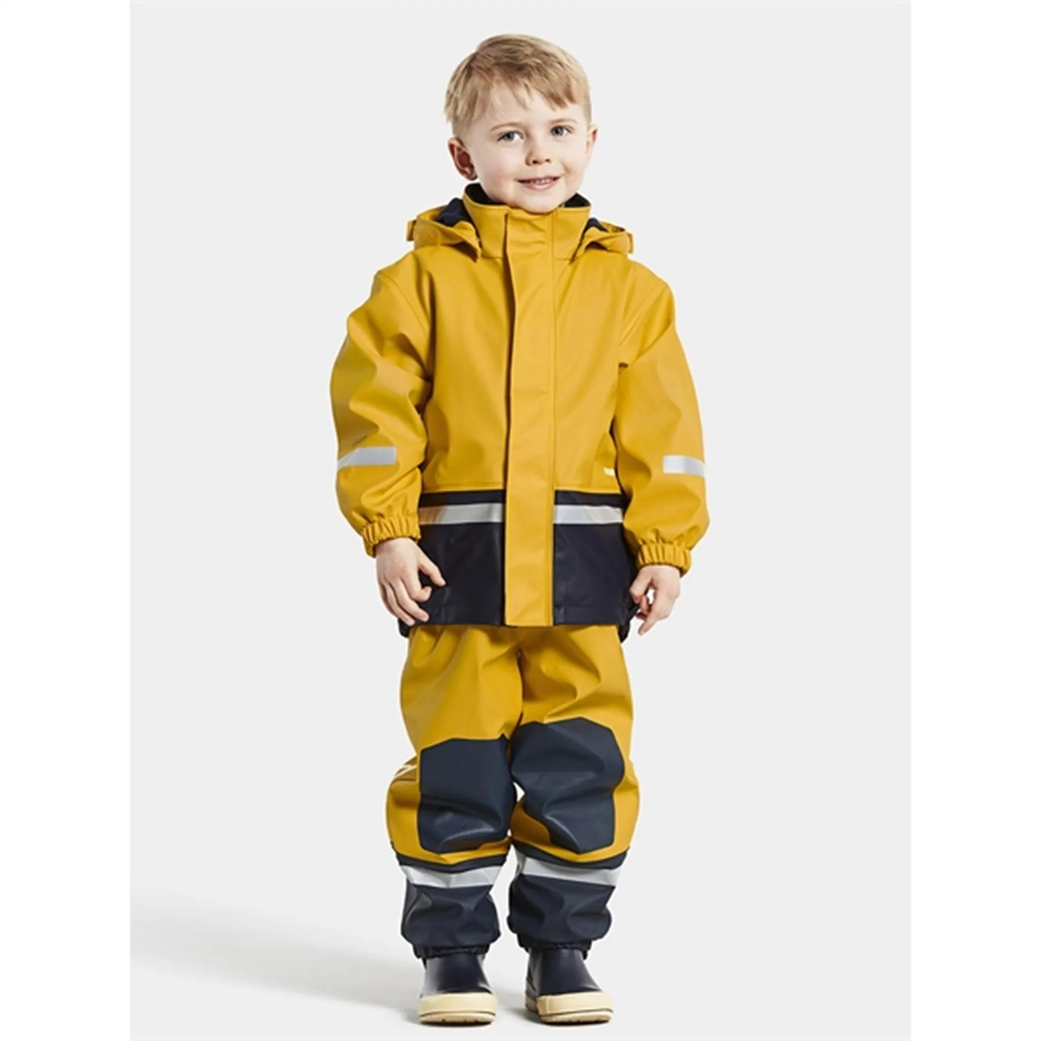 Late Season Outfit Didriksons Boardman Kids Oat Yellow Rain Set