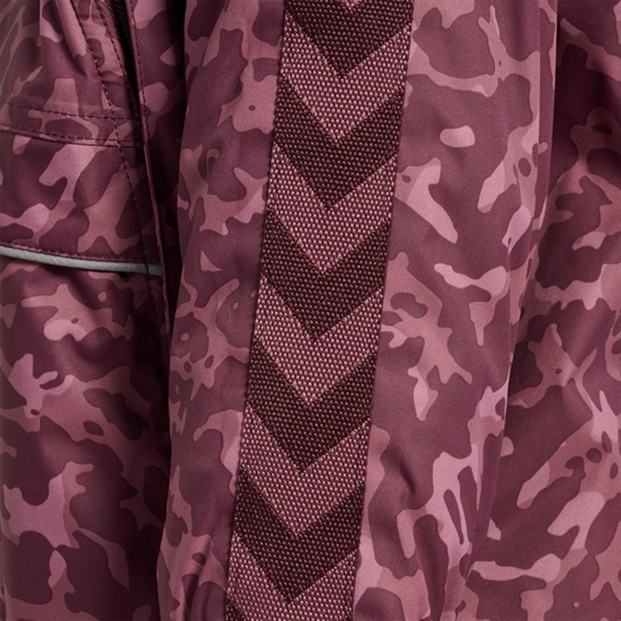 Silk-Blend Hummel Snowsuit Moon Tex Catawba Grape