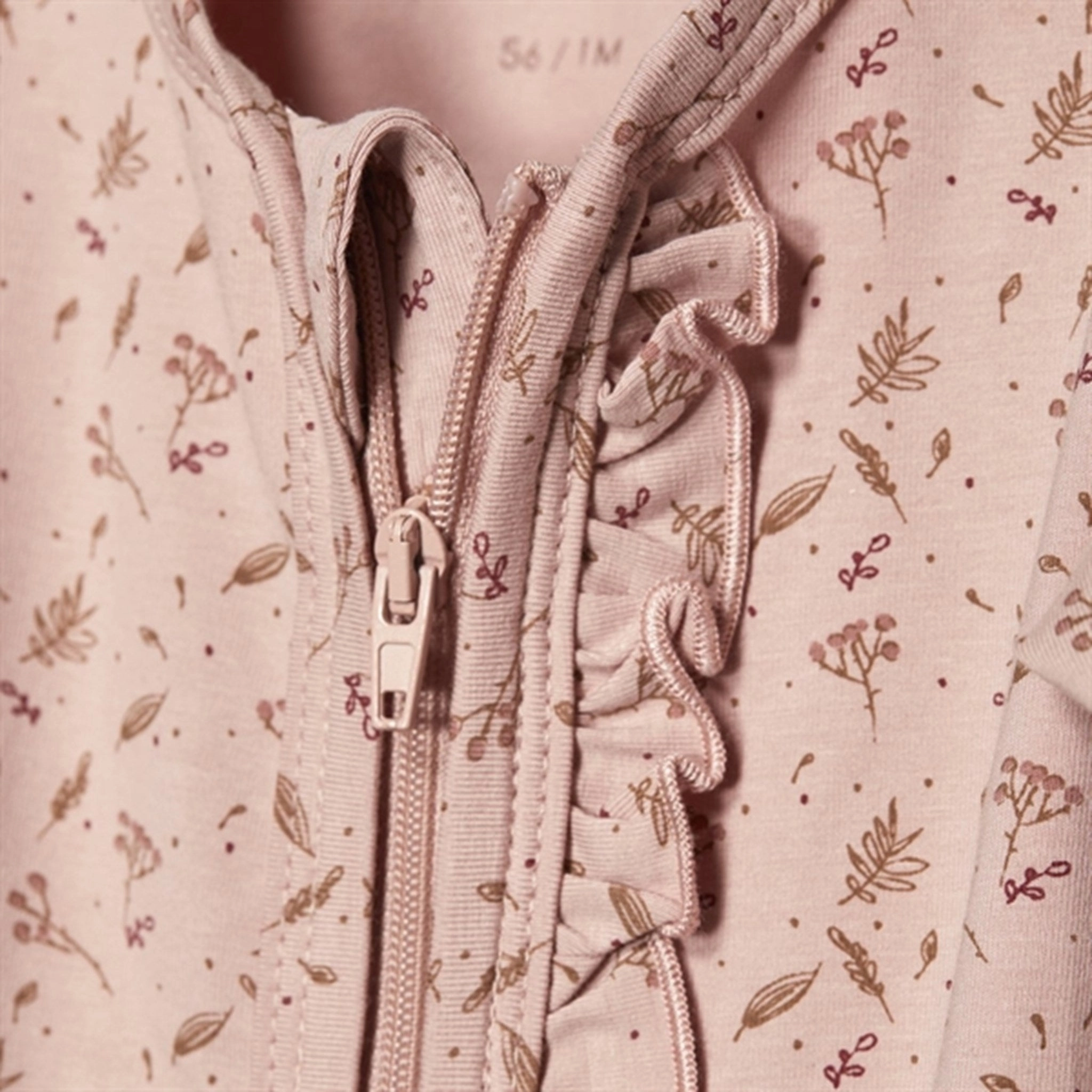 Casual Picnic Yoga Youth FIXONI Misty Rose Natdragt w. Feet