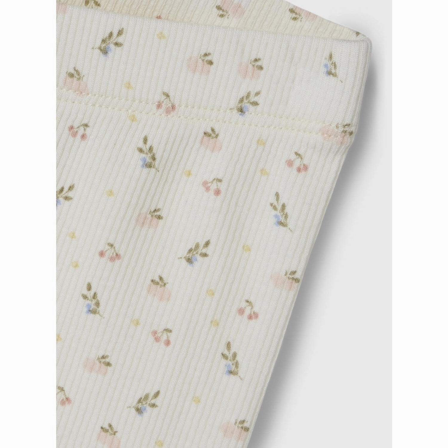 Stay Fresh Golf Apparel Lil'Atelier Coconut Milk Gago Slim Biker Shorts