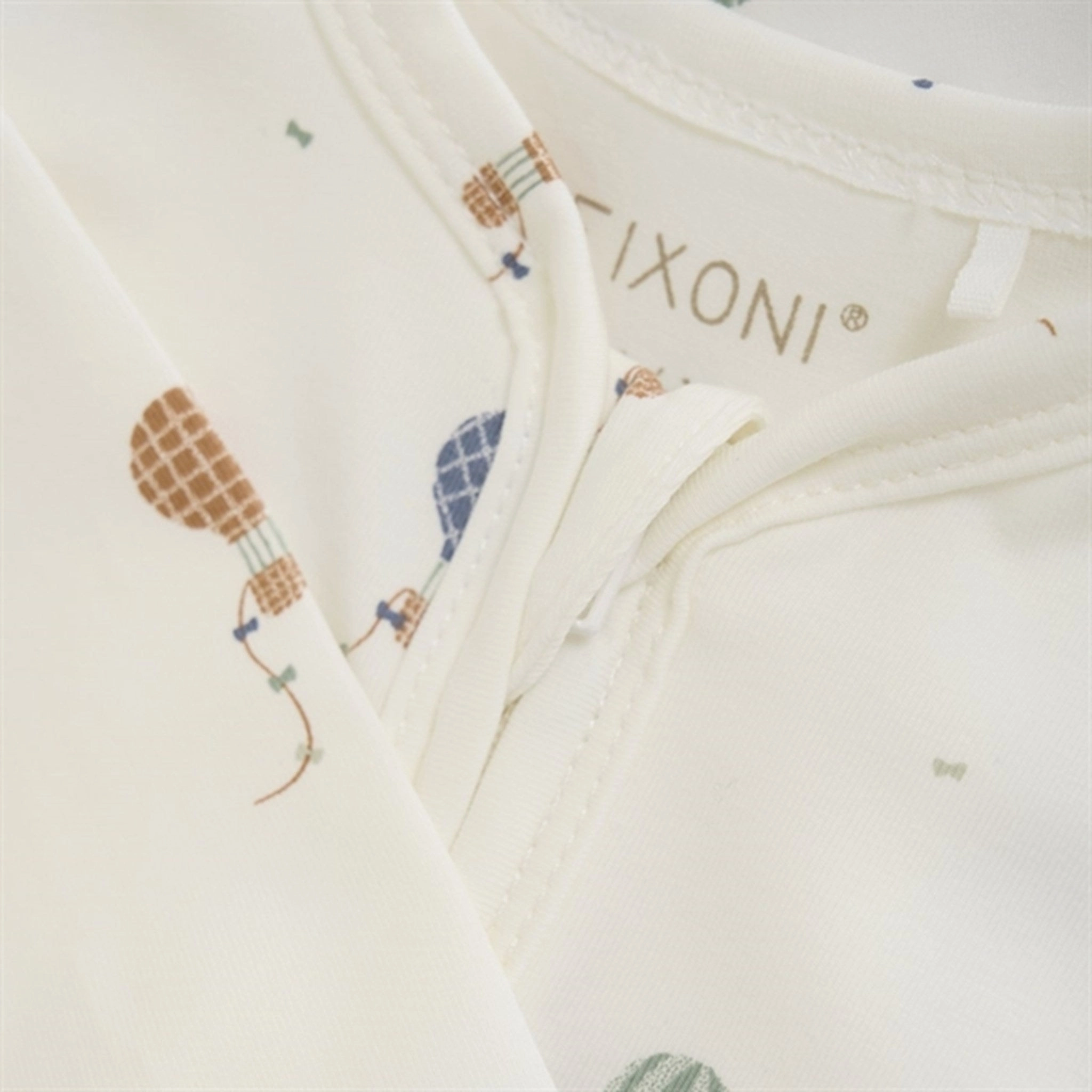 Outdoor Sharp Stylish Vivid FIXONI Grisaille Nightsuit