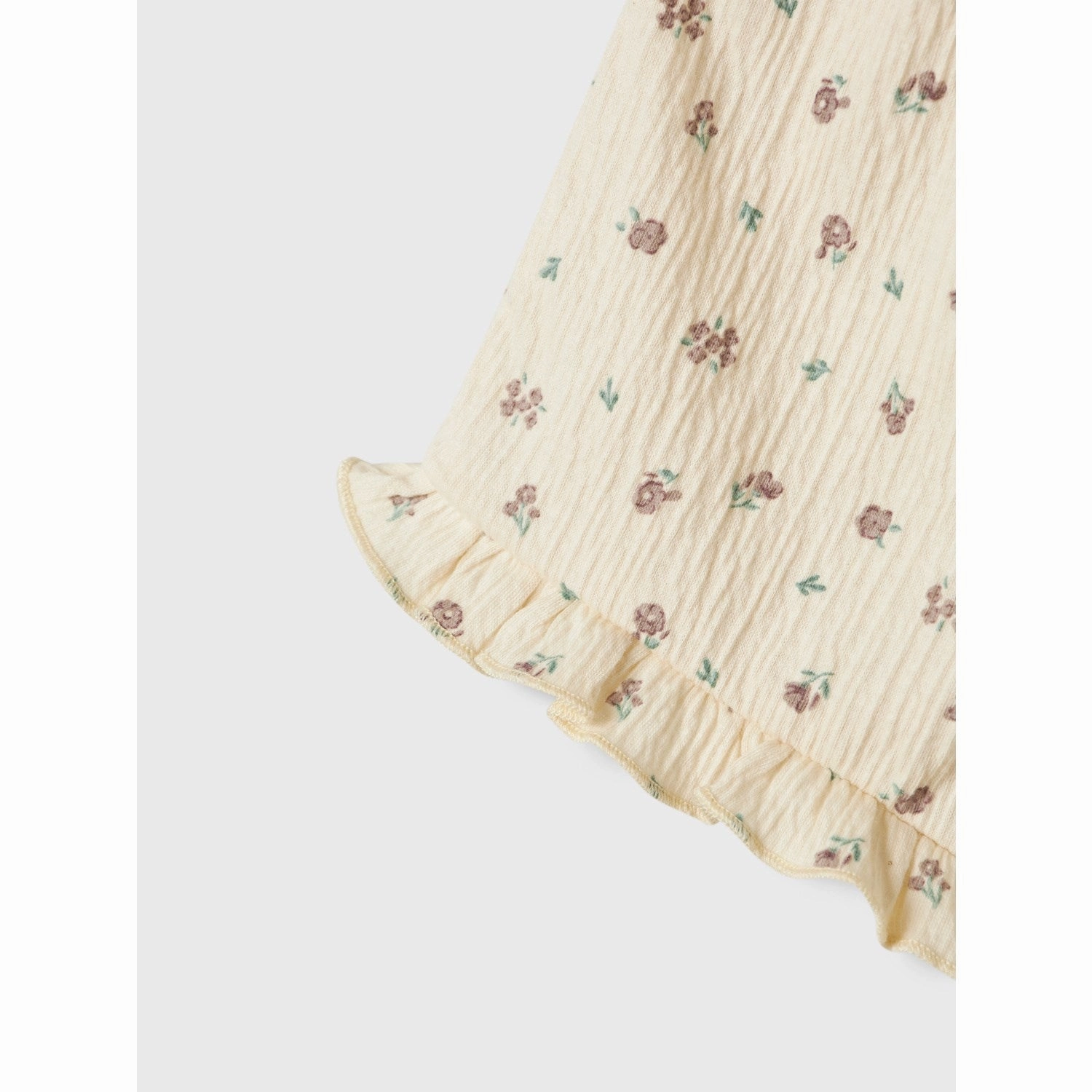 Everyday Comfort fitness industry Name It Bleached Sand Jannis Shorts