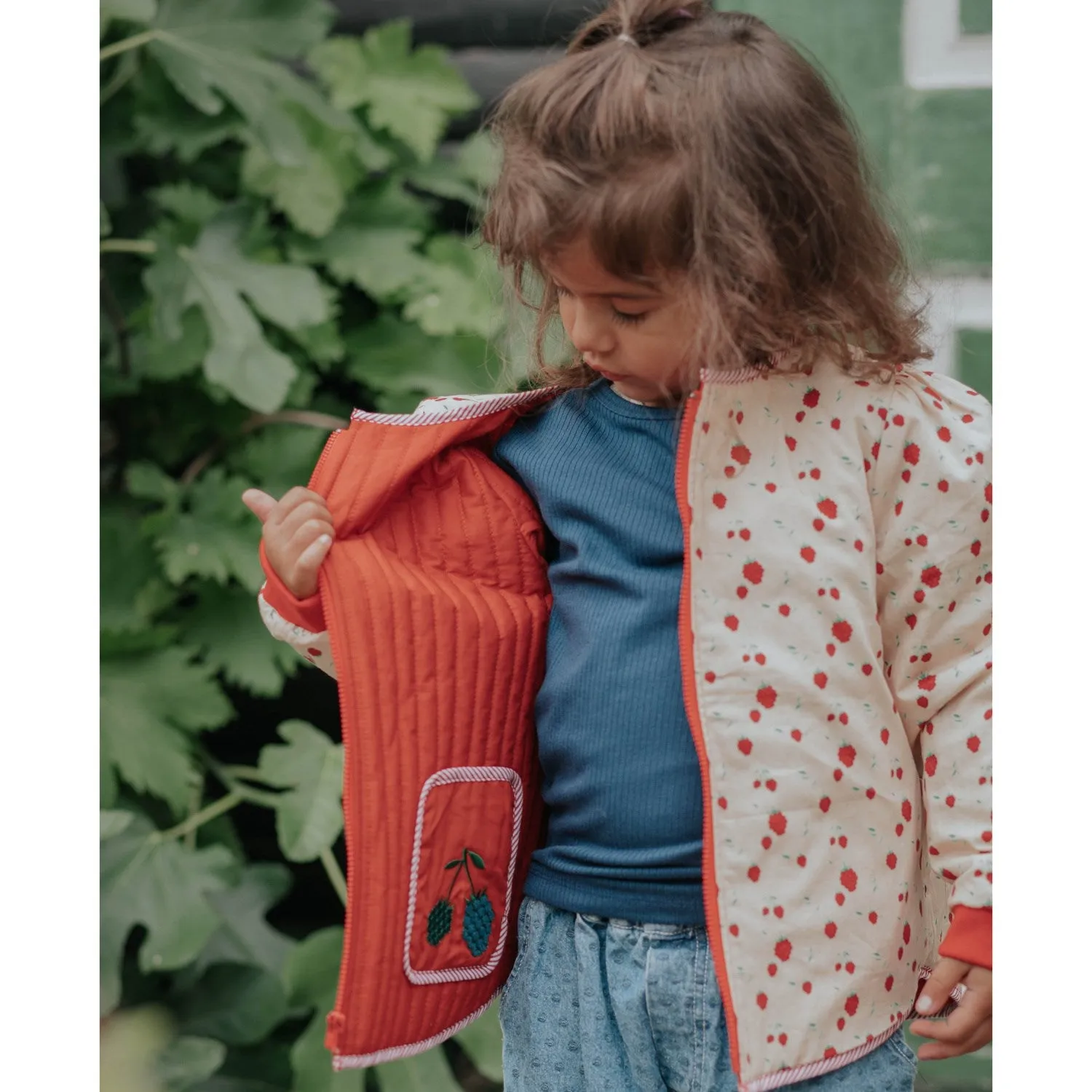 Agree Outdoor Shield Fliink Pompeian Red Aop Kota Berry Jacket