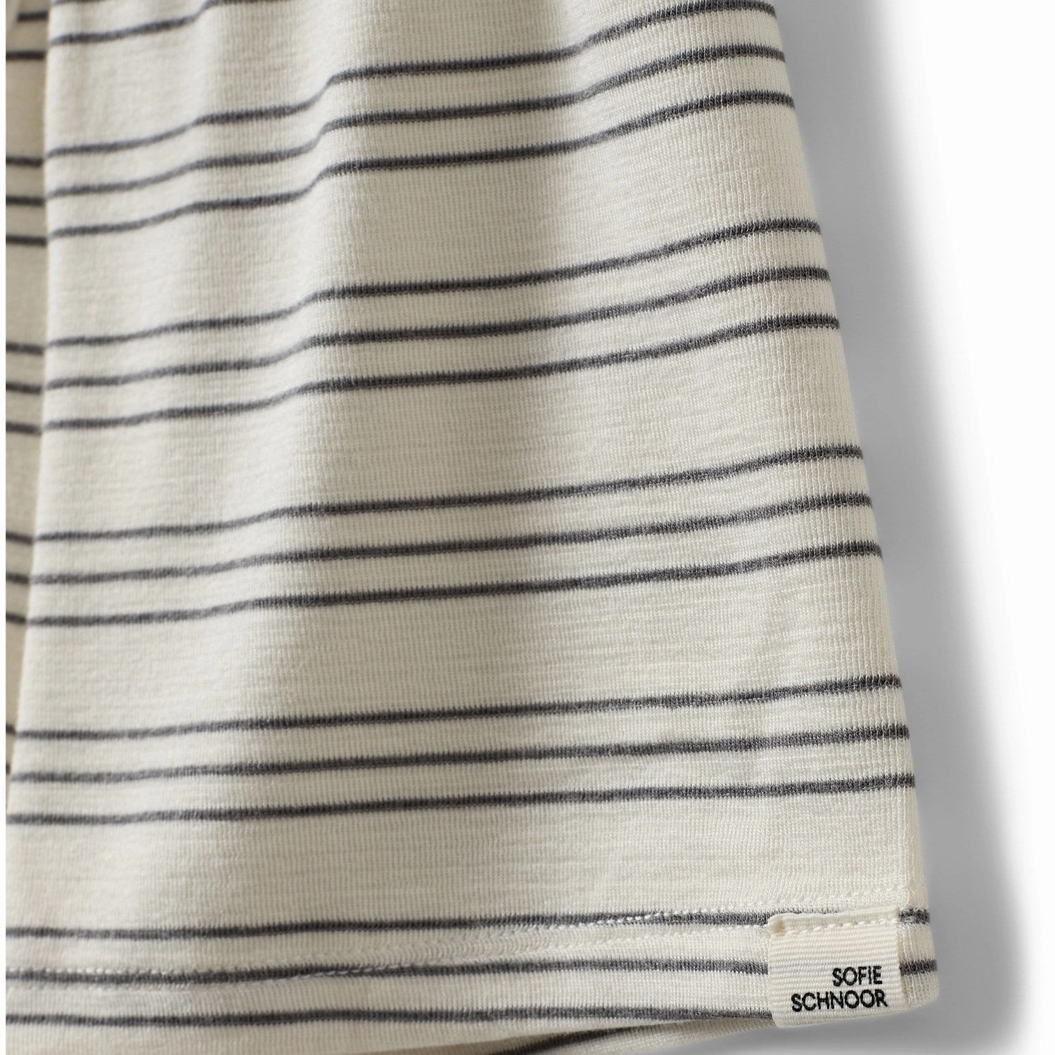 Sofie Schnoor Antique White W Blue Valdesb Shorts Vacation Outfit Wrinkle Free Fabric