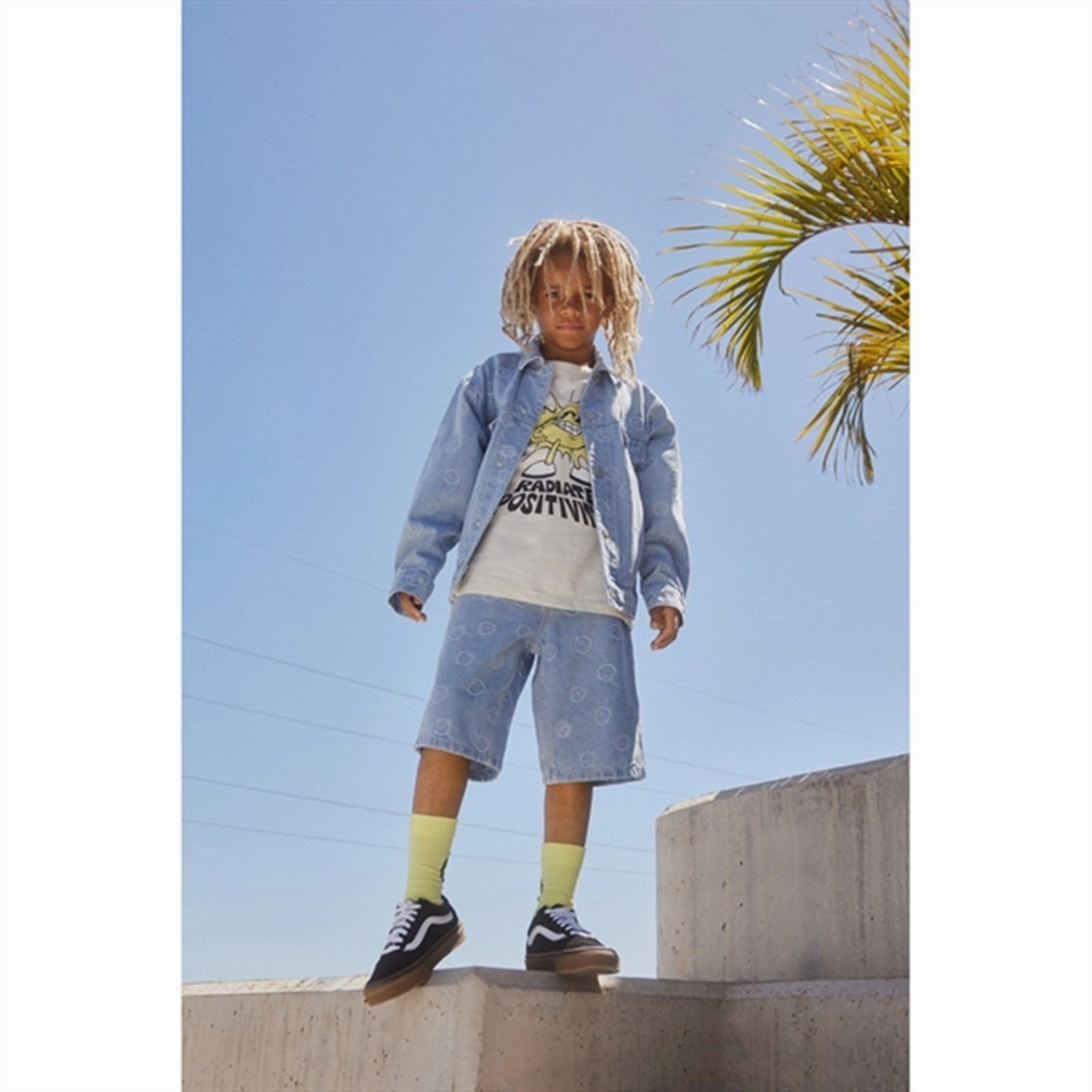 Molo Happiness Light Art Shorts UPFProtection Everyday Basic