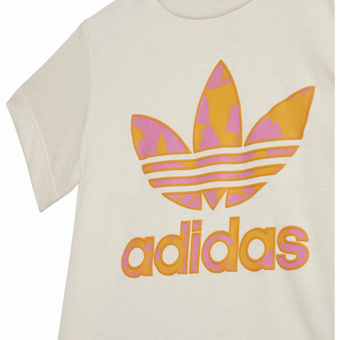Warm Day Outfit adidas Originals Wonder White Shorts Tee Set