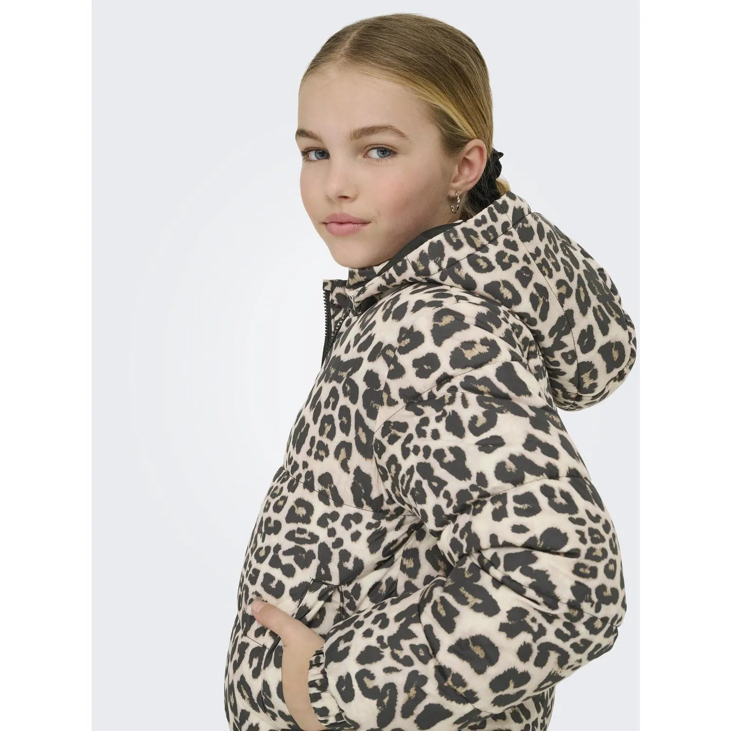 Slimming Culture kids ONLY Silver Mink Leo Kogdalia Sht Puffer Aop Jacket Otw Noos