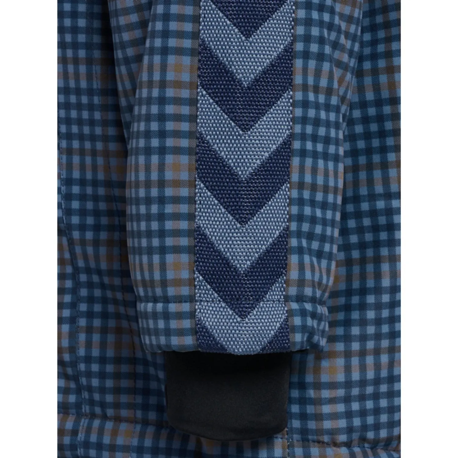 Game Day Patched Hummel Bering Sea Jessie Tex Jacket