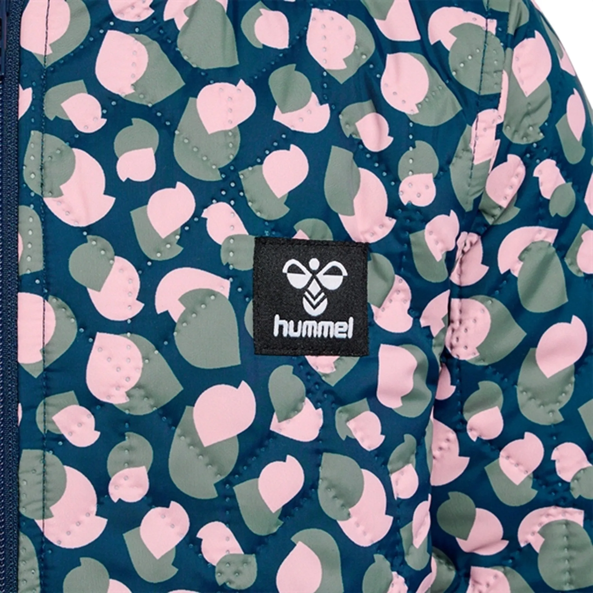 Soft cotton garment Colorful office attire Hummel Sobi Thermo Set Zephyr