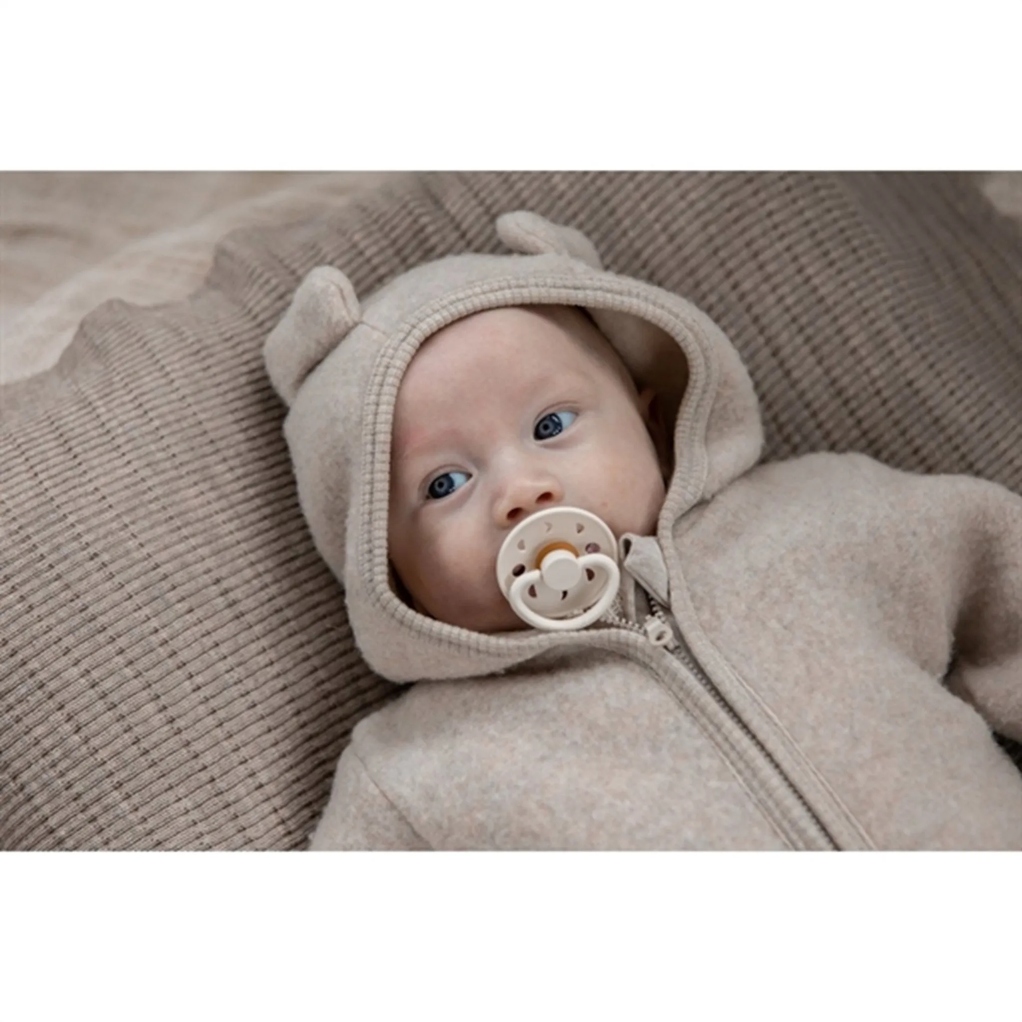 Reversible-Style Huttelihut Wool Allie Suit Camel
