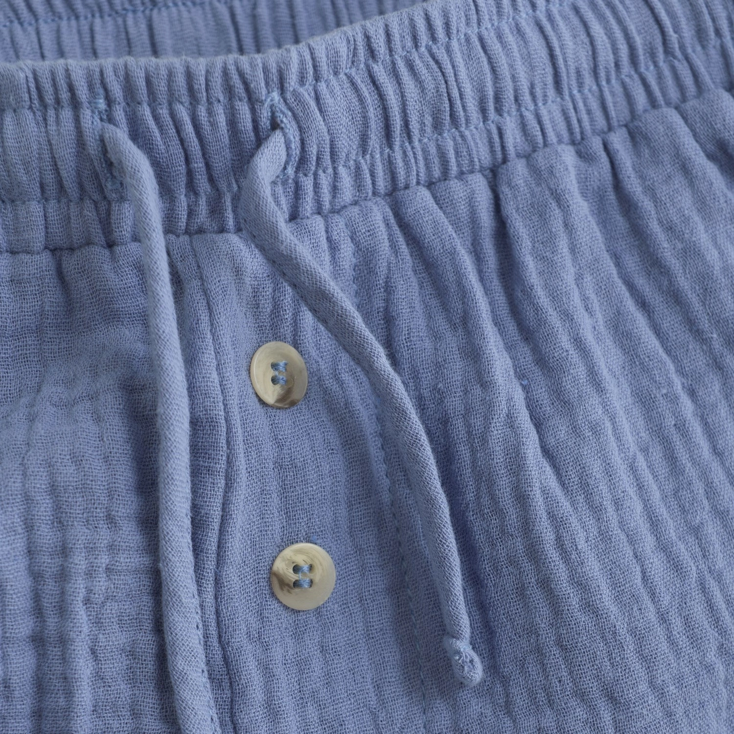 Huttelihut Quiet Harbor Shorts Muslin Lightweight Weave