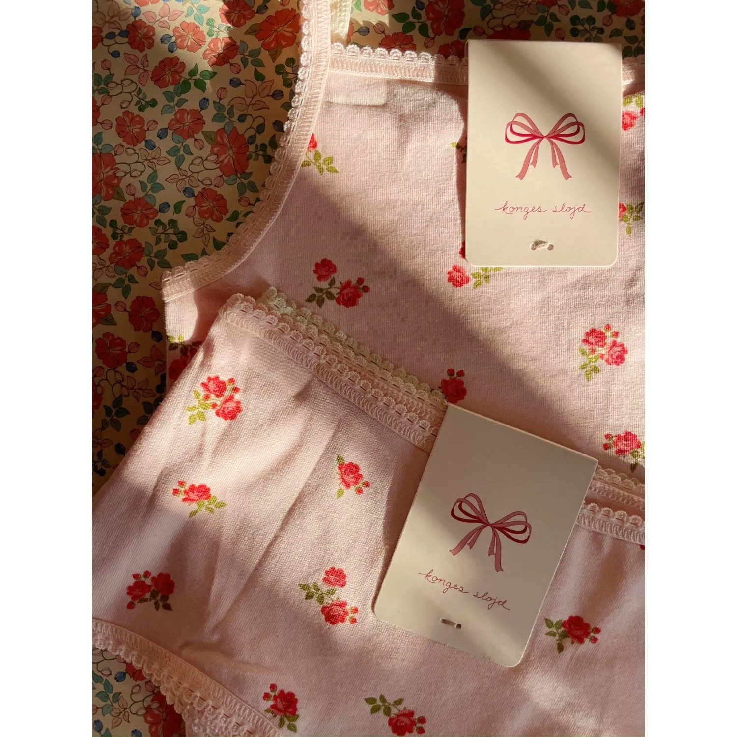 Konges Sl?jd Bella Rosita/Rosa Pink Basic 2 Pack Strap Top GOTS Moisture Wicking Fabric Element