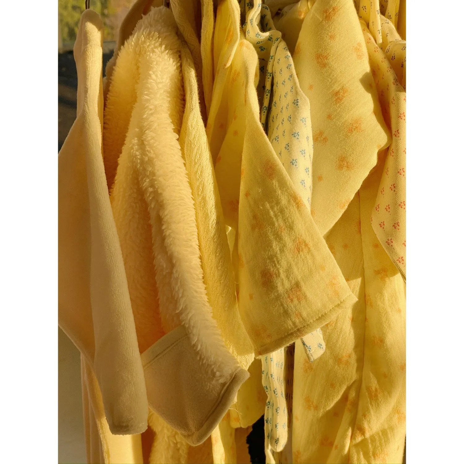 Konges Sl?jd Fanga Antique White Picco Onesie Grs Embroidered-Detail Sleek button-front piece