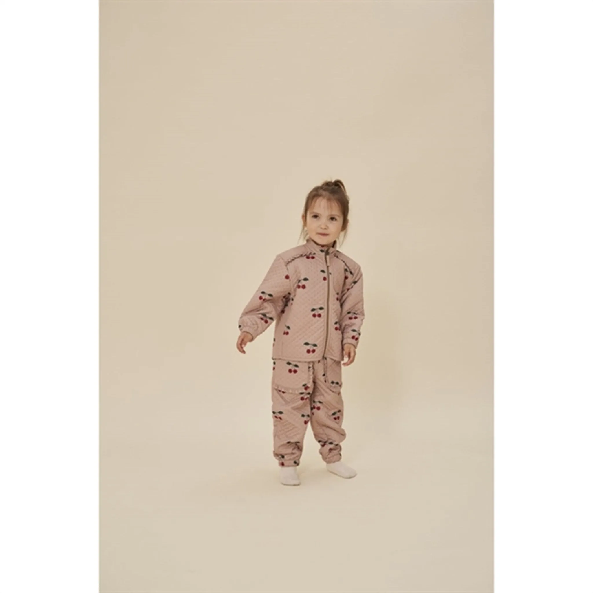 Konges Sl?jd Frill Ma Grande Cerise Blush Thermo Jacket Effortless weekend blouse