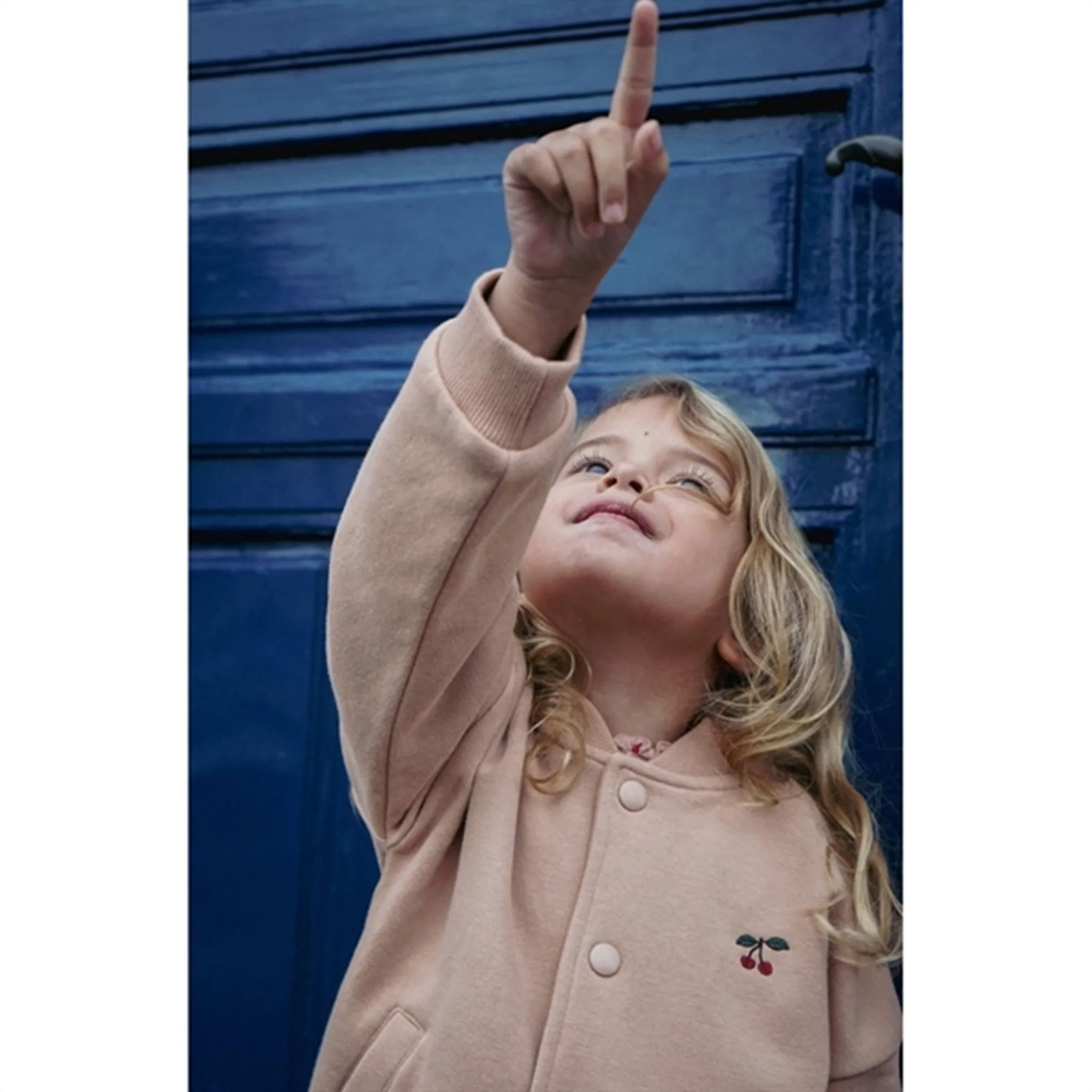 Tactics Konges Sl?jd Ma Grande Cerise Sequin Lou Sequin Bomber Jacket