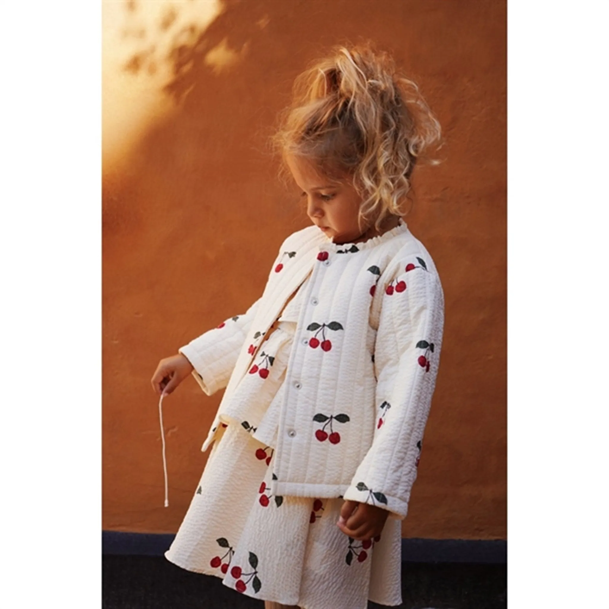 Tactile Response Fabric Konges Sl?jd Mon Grand Cherry Lunella Quilted Jacket