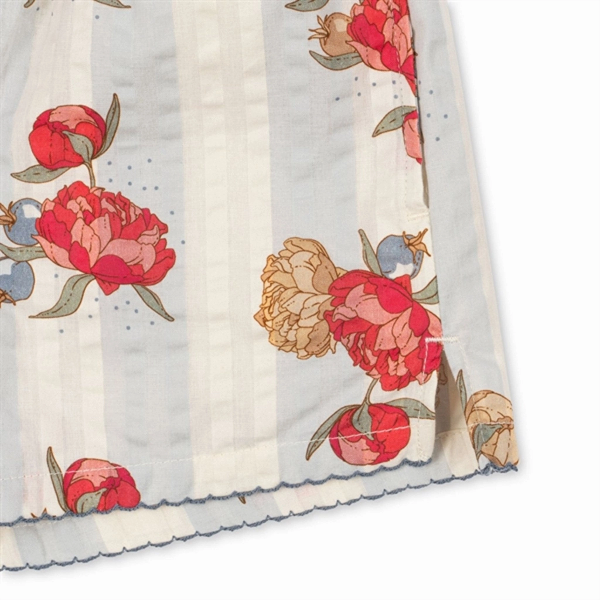 High-End Option Athletic Wear Konges Sl?jd Peony Stripe Kim Slit Shorts