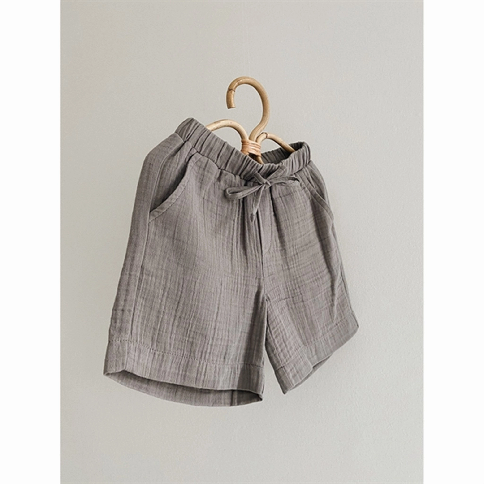 lalaby Feather Wilder Shorts Dual Zone Ventilation Sneakers