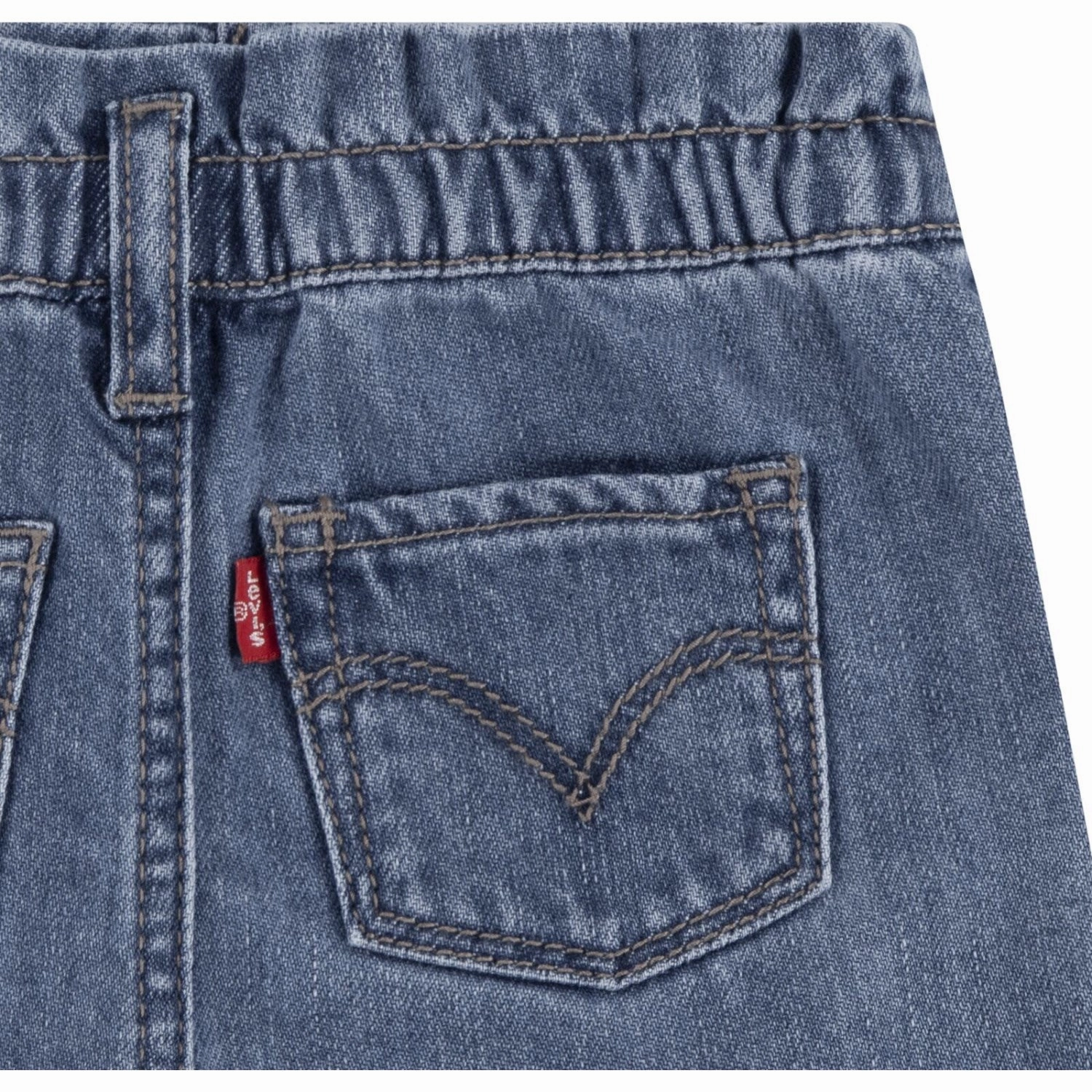 Levi's Drew Me In Pleat Paper Bag Shorts home renovation Belt loops