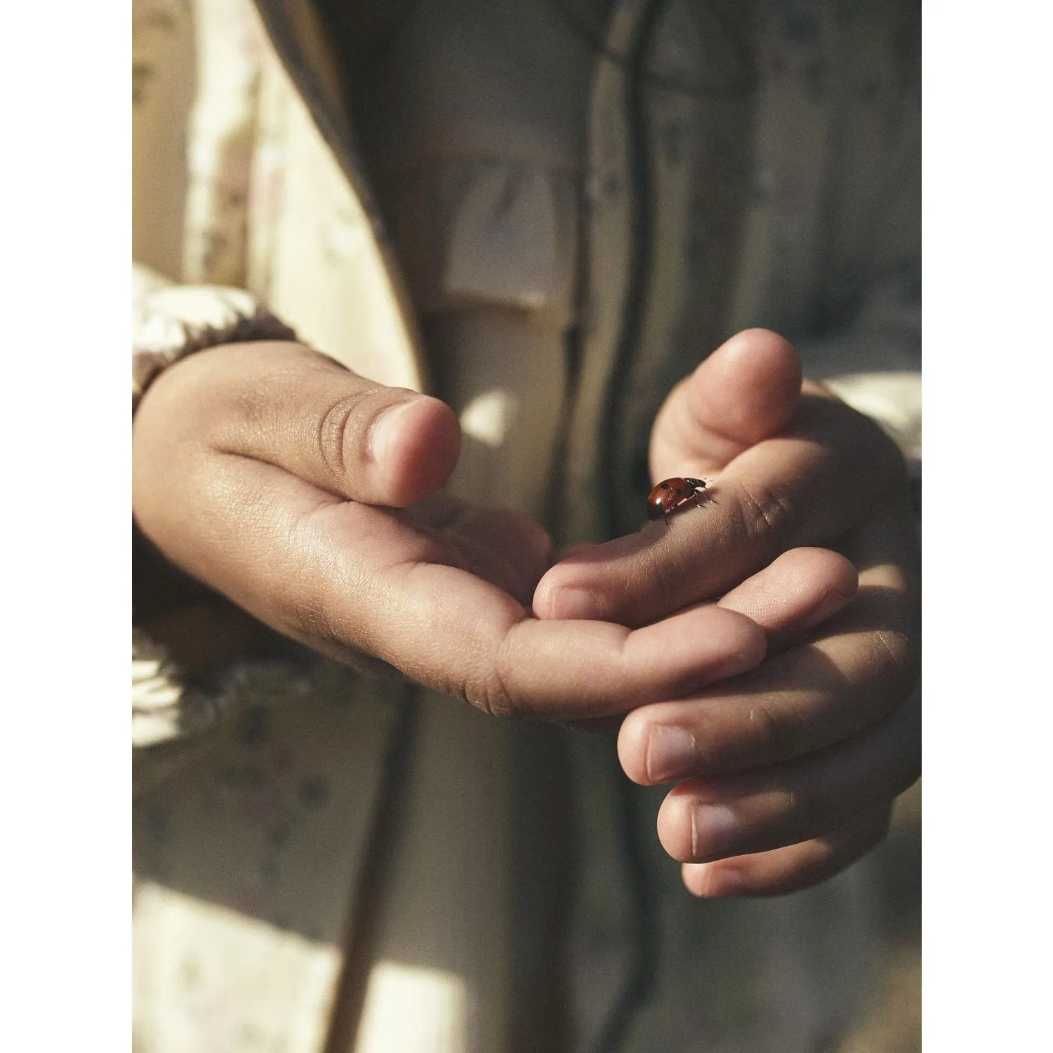 Lil'Atelier Bleached Sand Gerda Long Jacket AOP Fo Experiment waist length