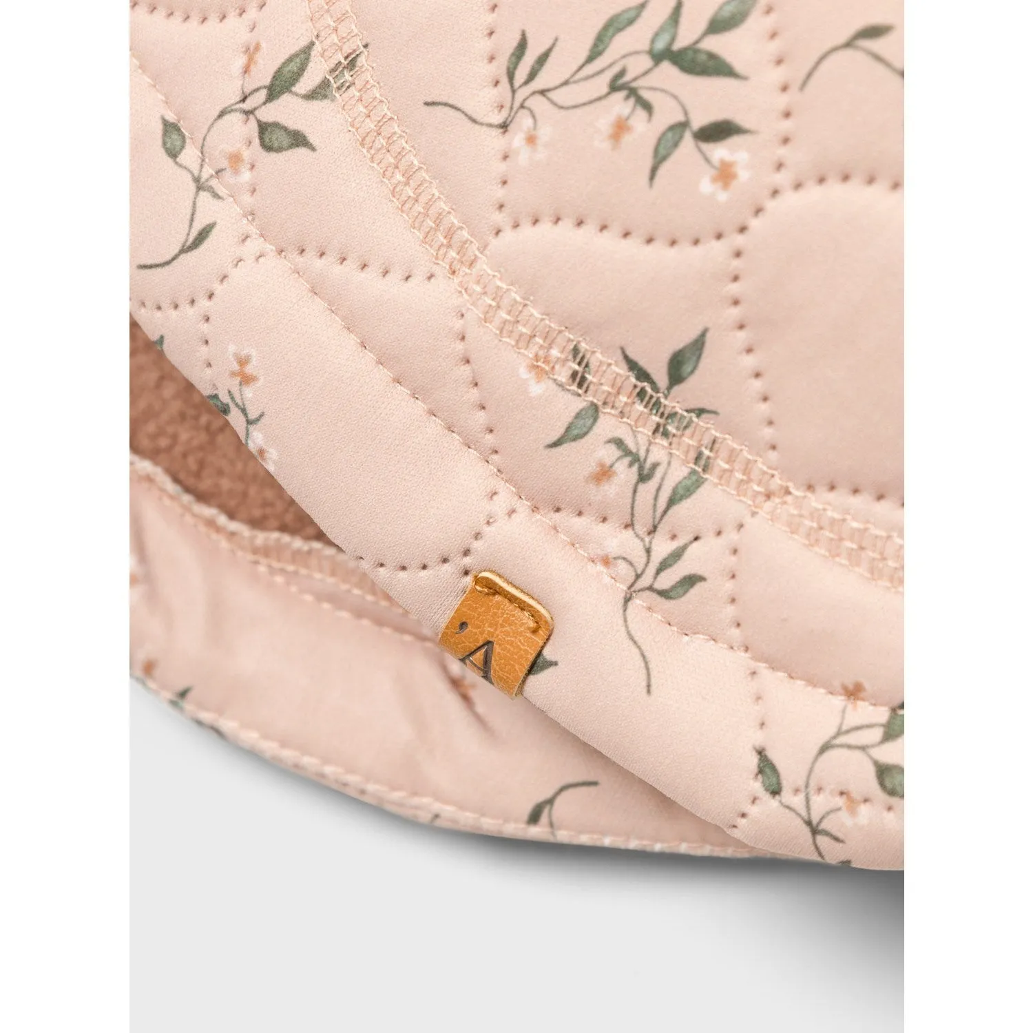 Lil'Atelier Rugby Tan Aop Lajuno Quilt Set AOP Elegant long-sleeve blouse