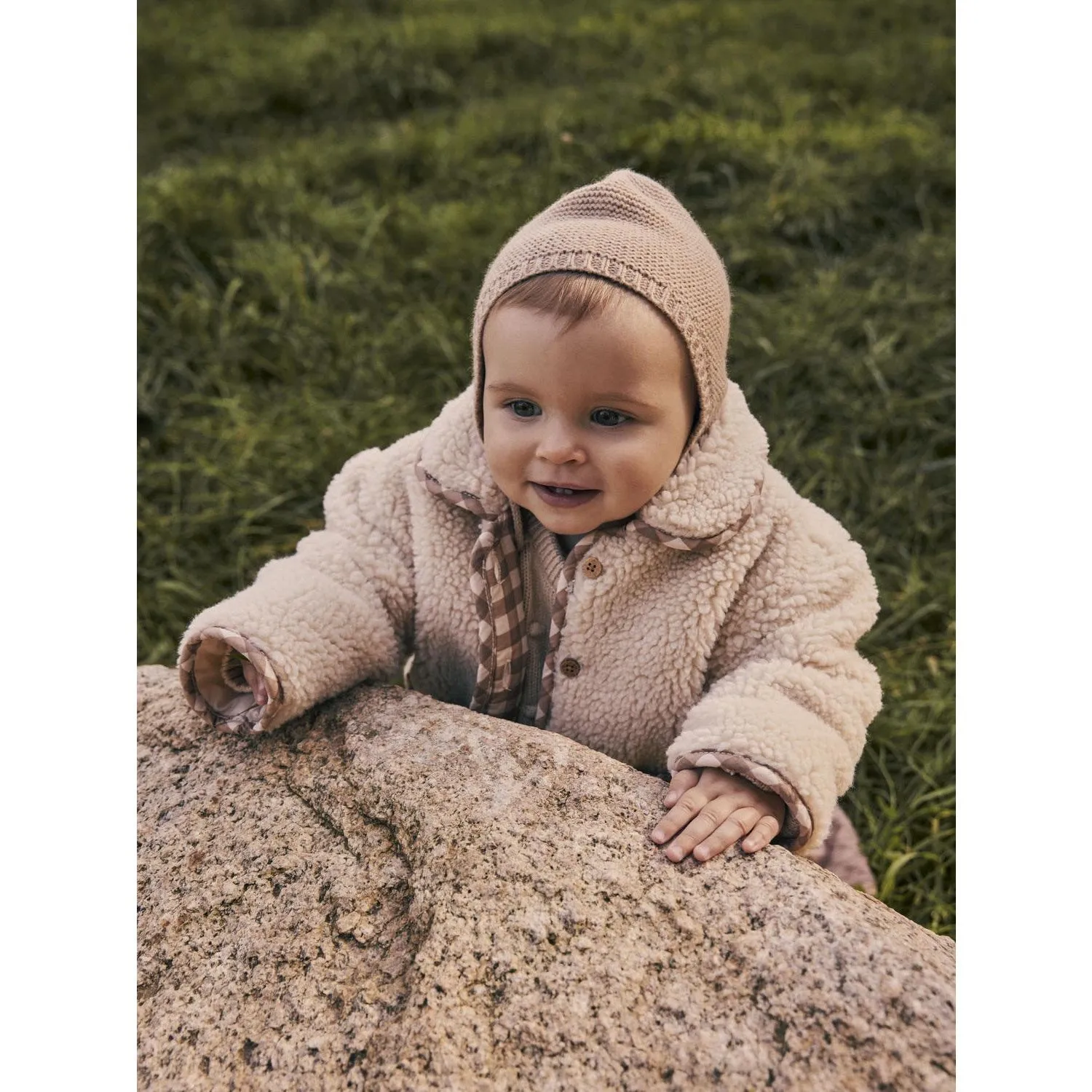 Lil'Atelier Sandshell Naolin Loose Jacket polka dotted Durable Outer Layer