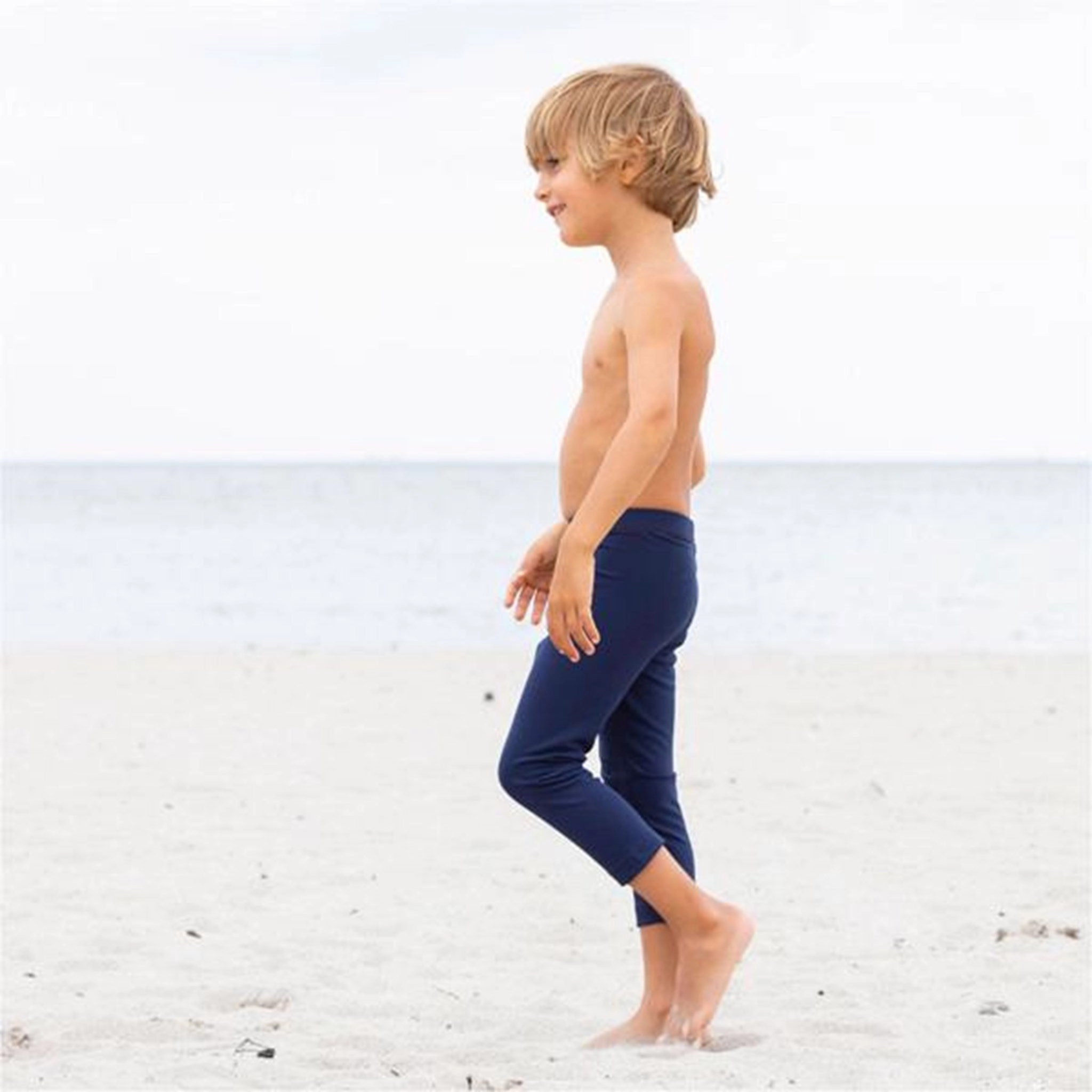 Beach Life Built In Lining Petit Crabe Blue Fly Leggings