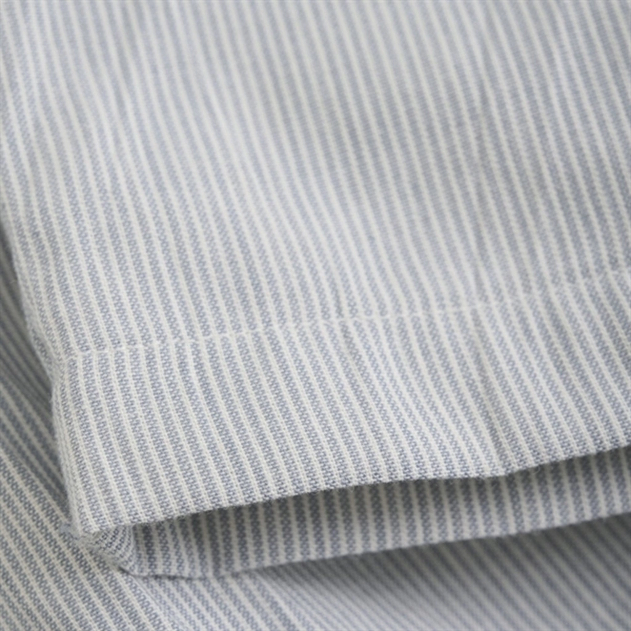 Huttelihut Woven Stripe Citadel Shorts Sleek Cut