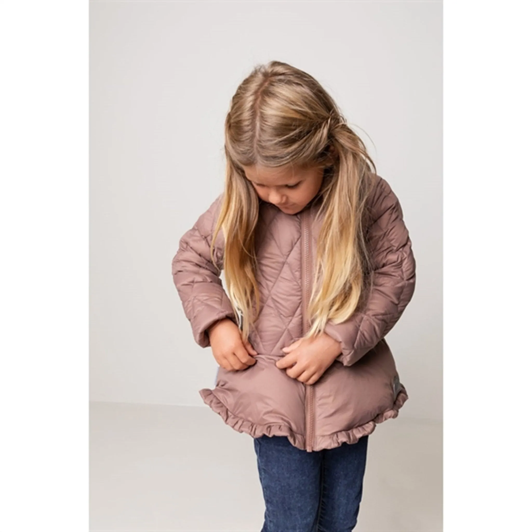 Trendy textured shirt Tassel-Detail MarMar Olia Light Puffer Down Jacket Tawny Rose