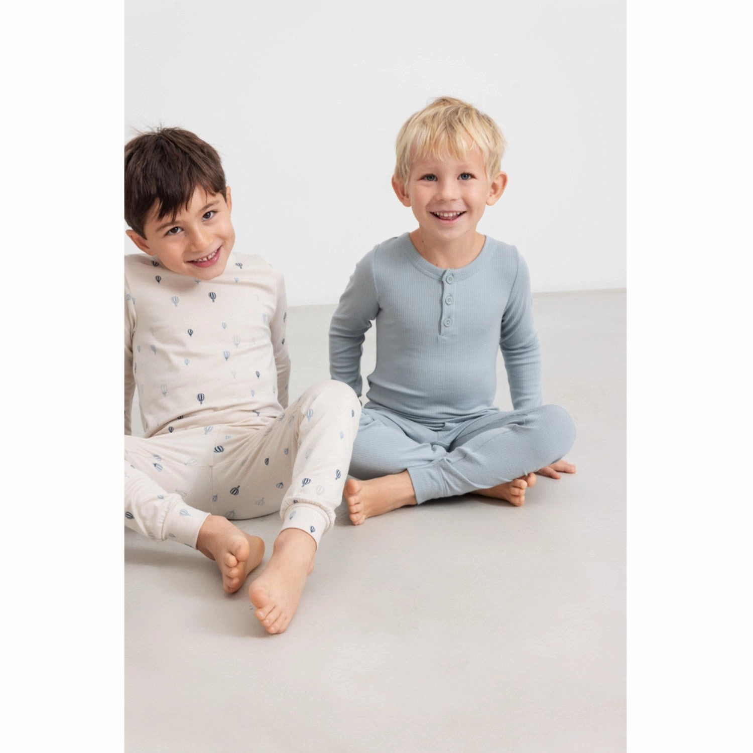 MarMar Modal Smooth Print Air Balloon Sleepwear Modern Fit Drapey Texture