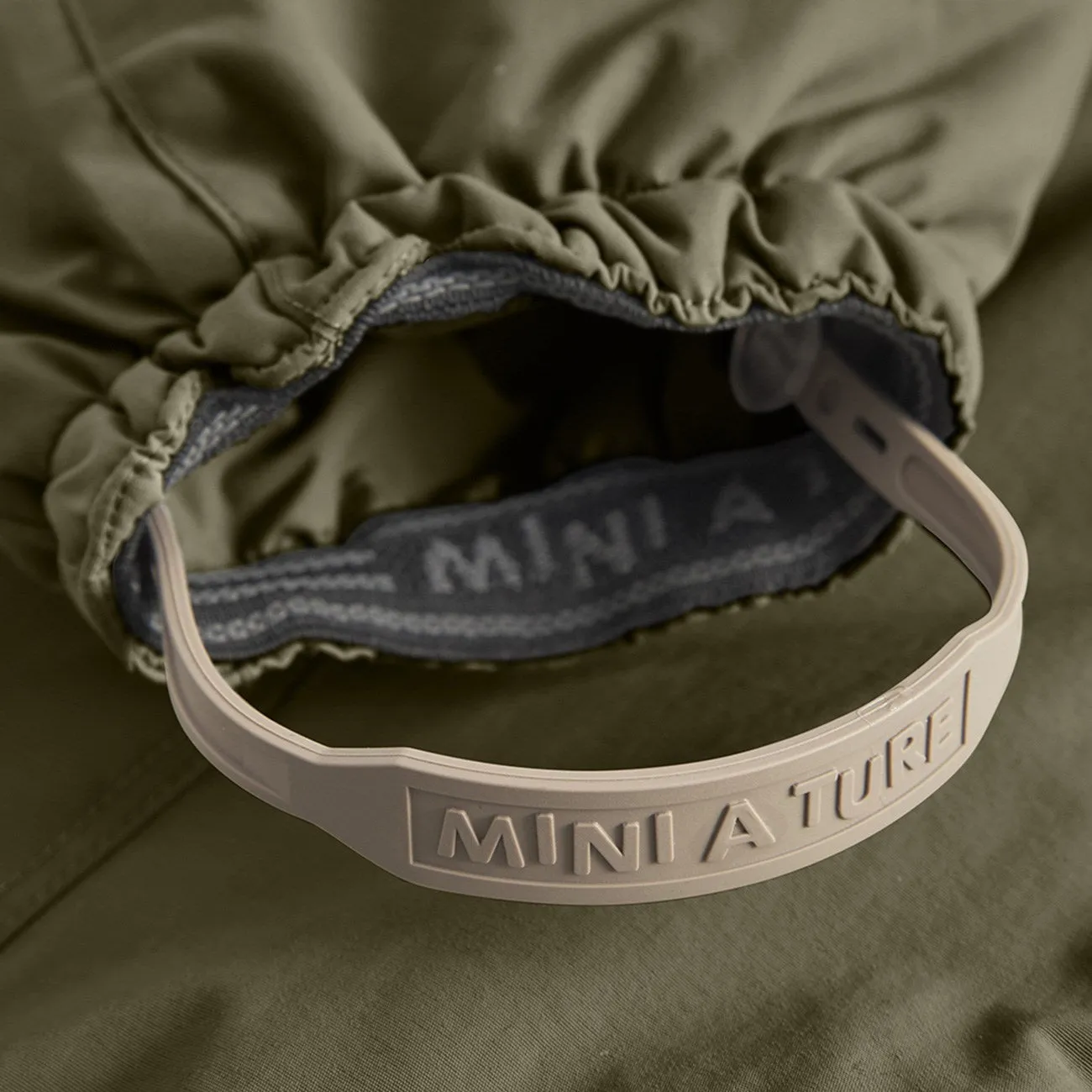 Sporty-Look Spring-Season Mini A ture Olive night Wisti Fleece Snowsuit