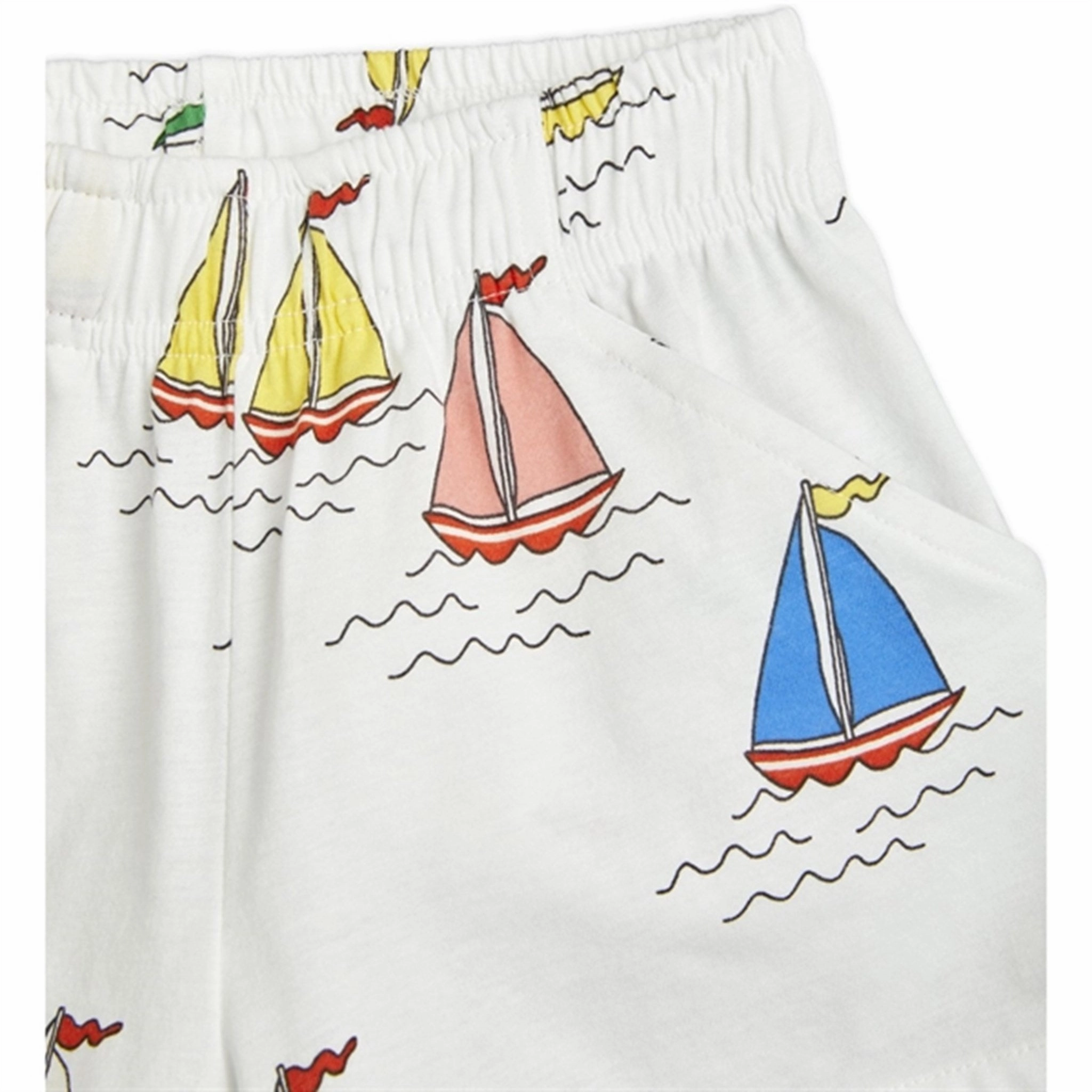 Lounge Fit Four Way Stretch Mini Rodini Sailing Boats AOP Shorts White