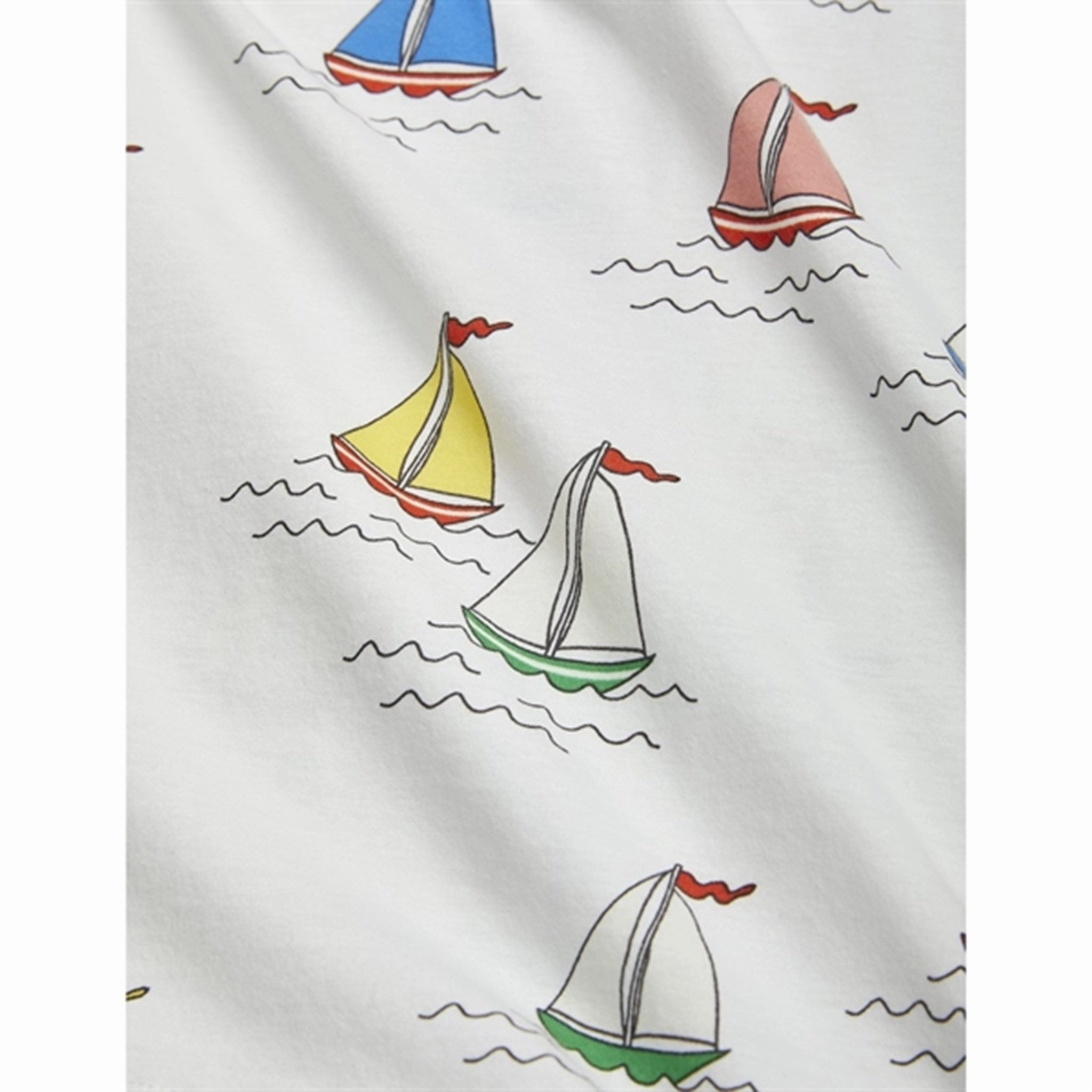 first day of school quick dry Mini Rodini Sailing Boats AOP Shorts White