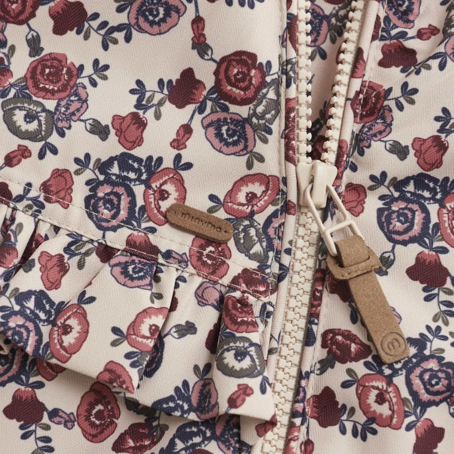 Minymo Smoke Gray Snow Suit AOP Silky-Feel