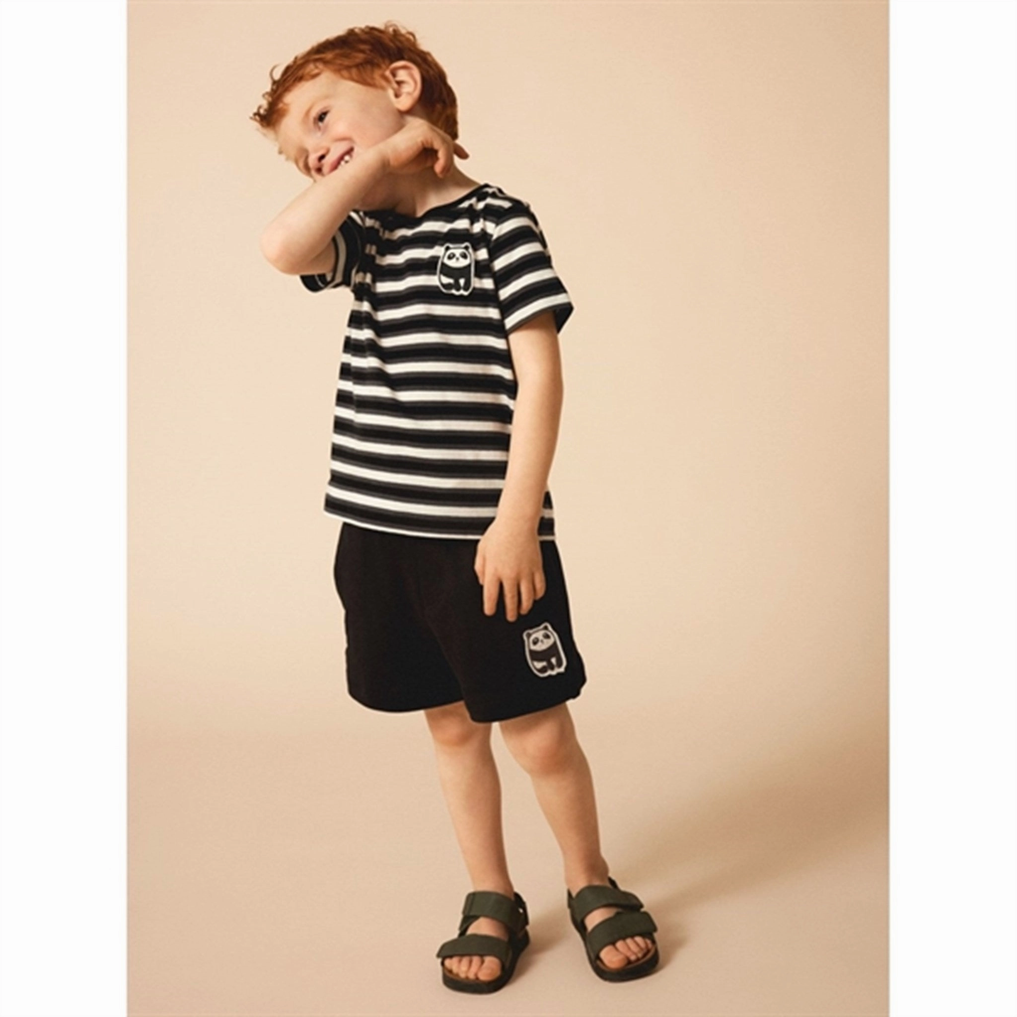 Trendy Look Eco Friendly Material Name it Black Dike T-Shirt Sweat Set