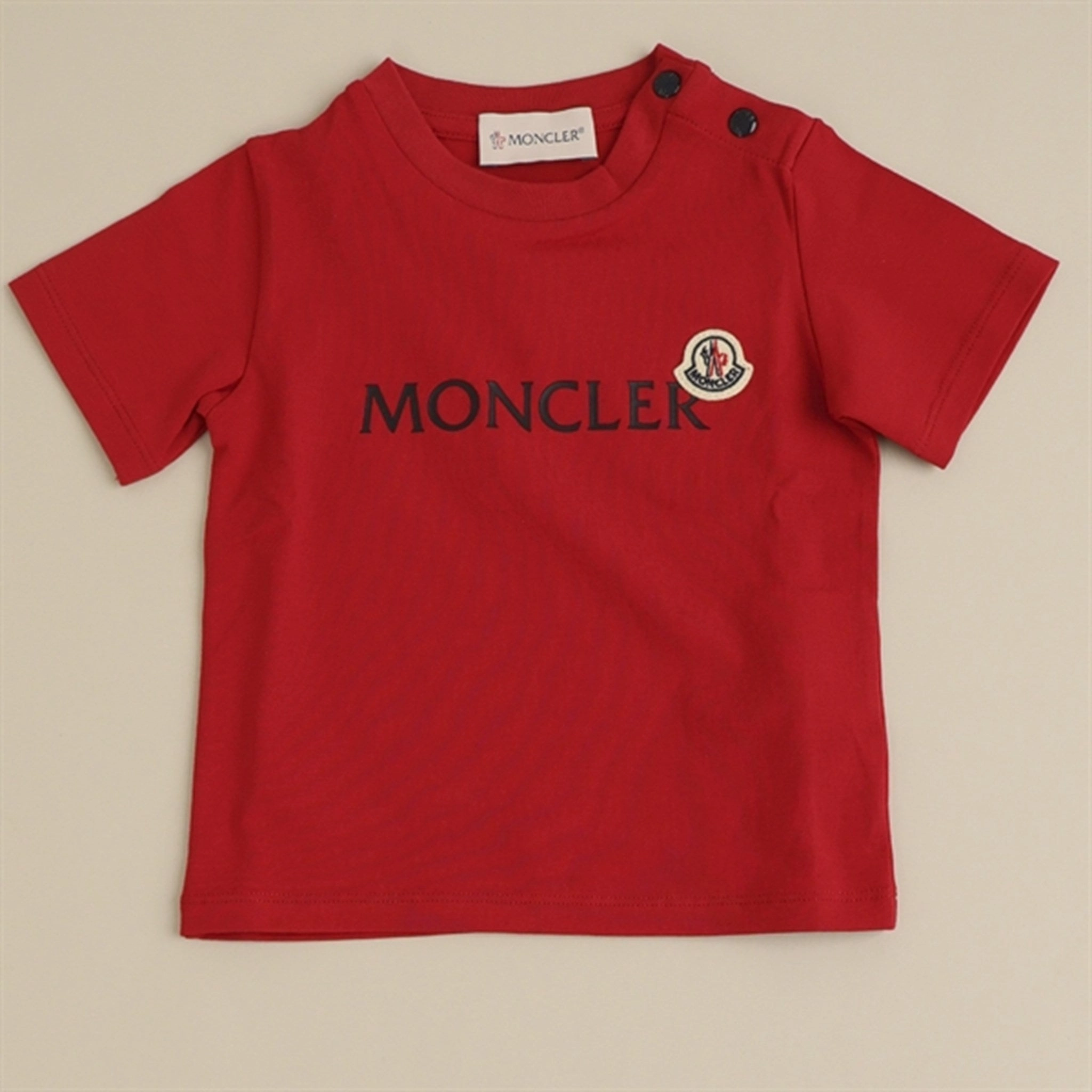 Moncler T-Shirt and Shorts Set Rose Red Glide On Mobility Cut Casual Shorts