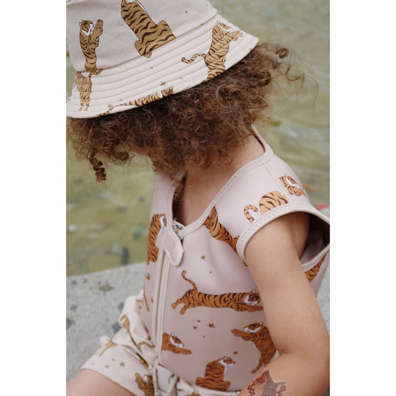 Low Profile Seams Konges Sl?jd Neoprene Swim Vest Tiger