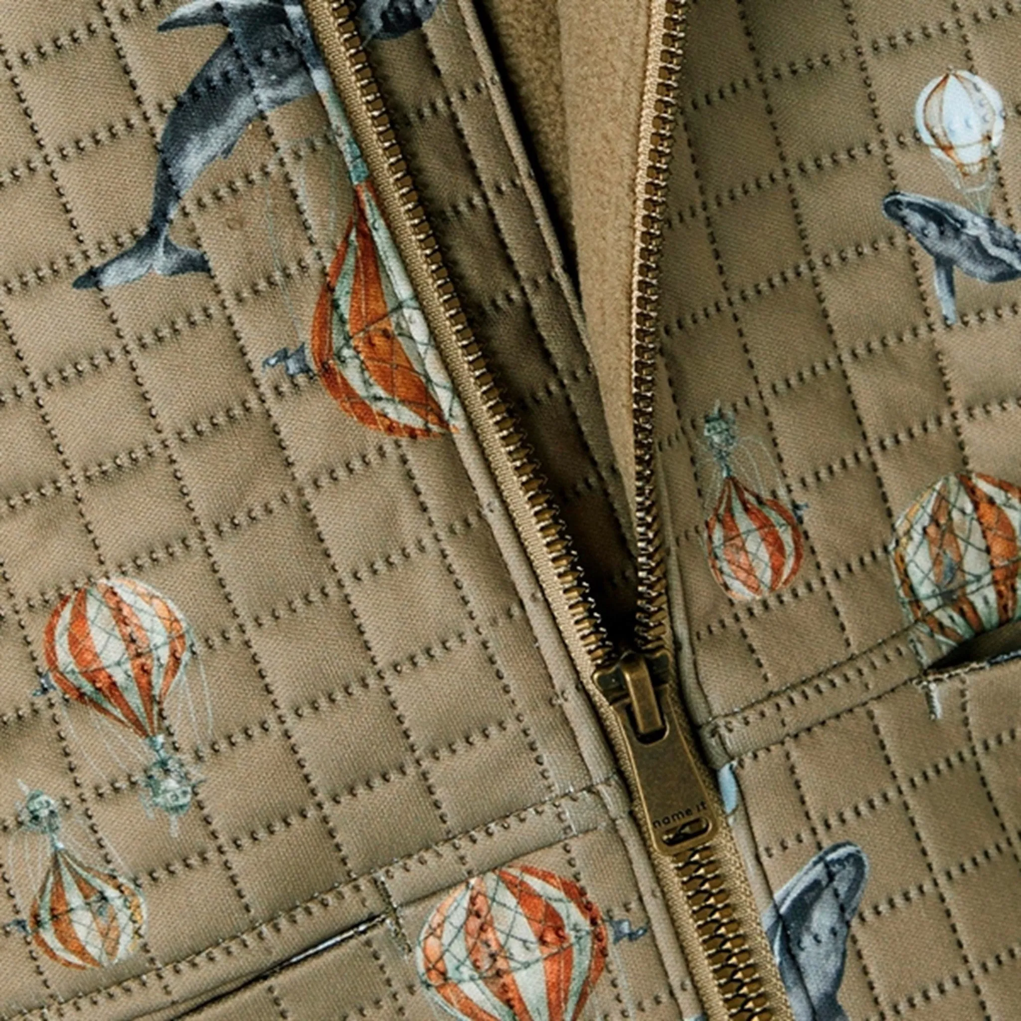 Name it Weathered Teak Moon Quilted Set Air Ballon Edgy-Look